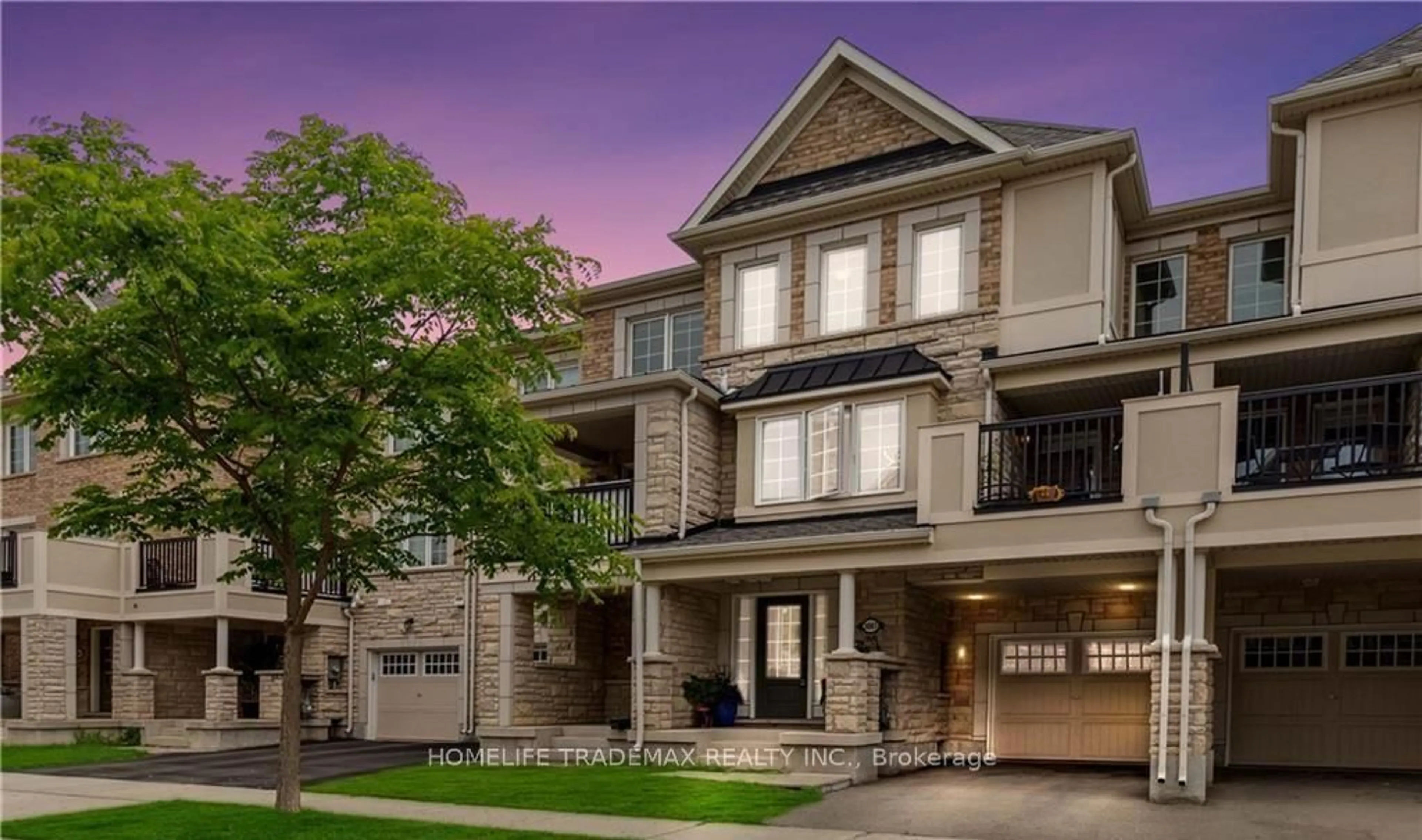 Home with brick exterior material, street for 3061 Mistletoe Gdns, Oakville Ontario L6M 0Y8