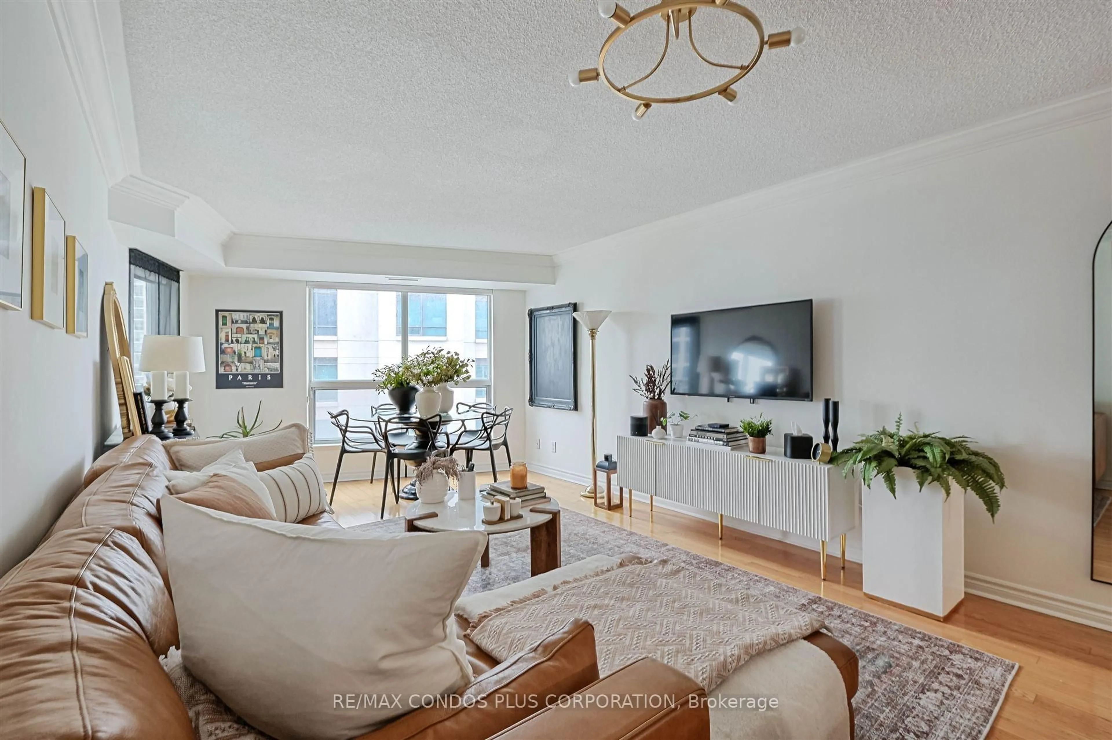 Living room with furniture, unknown for 2111 Lake Shore Blvd #912, Toronto Ontario M8V 4B2