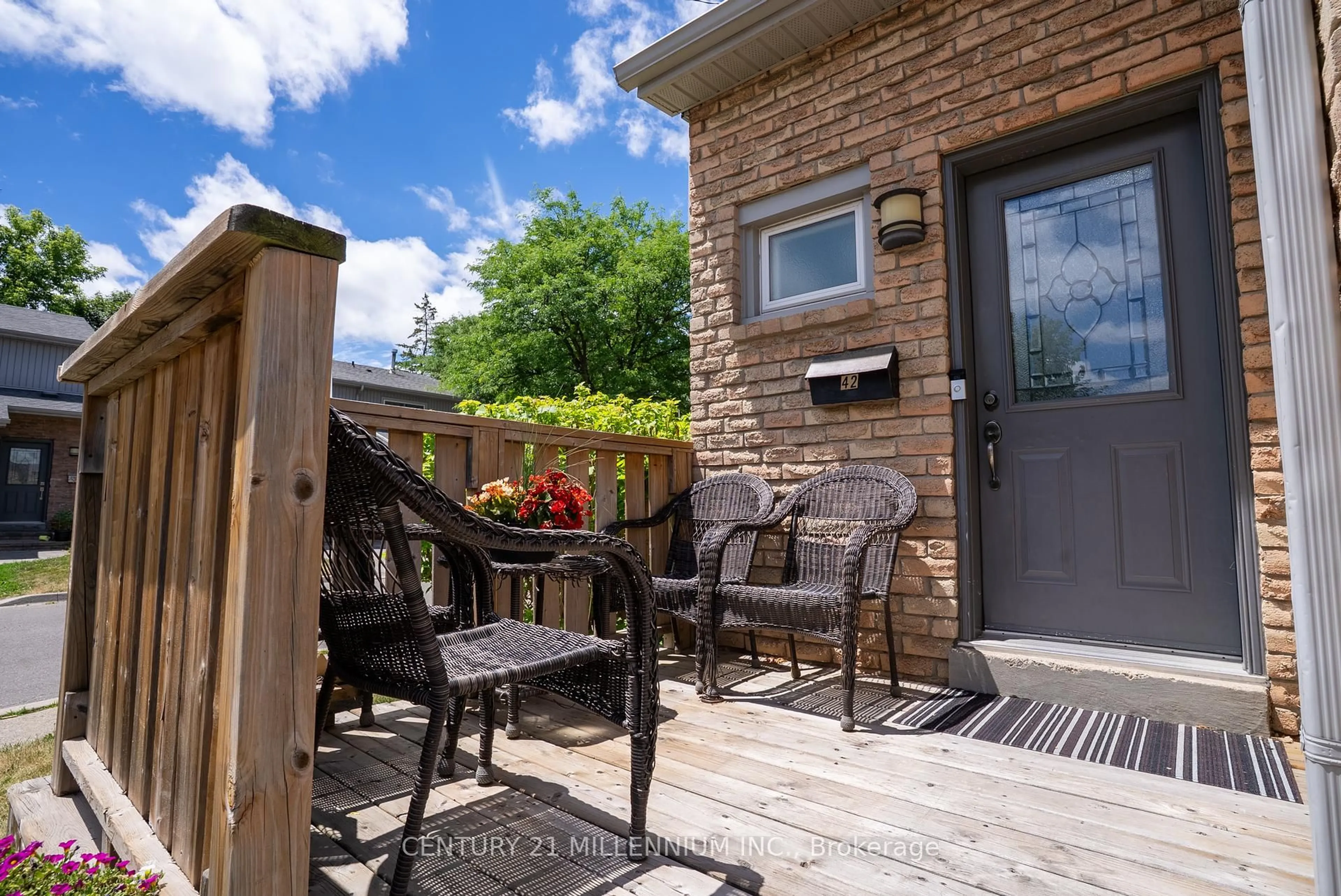 Patio, street for 399 Vodden St #42, Brampton Ontario L6V 3V1