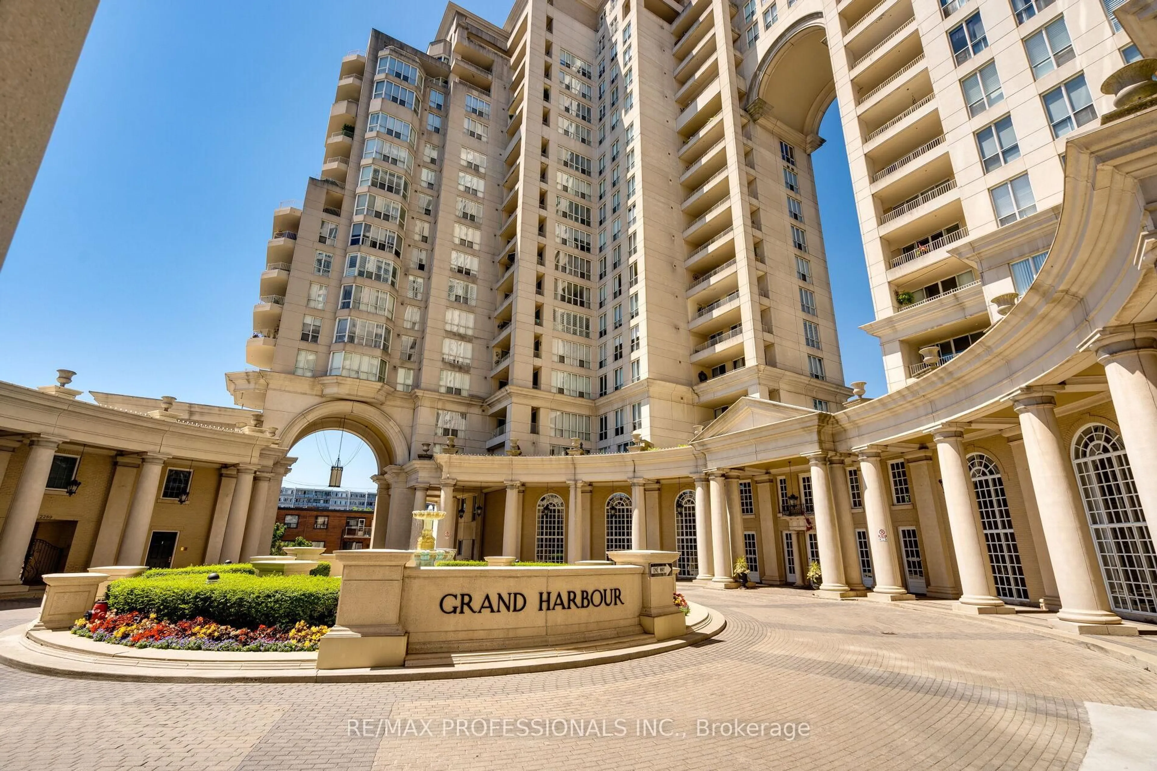 Unknown for 2287 Lake Shore Blvd #205, Toronto Ontario M8V 3Y1