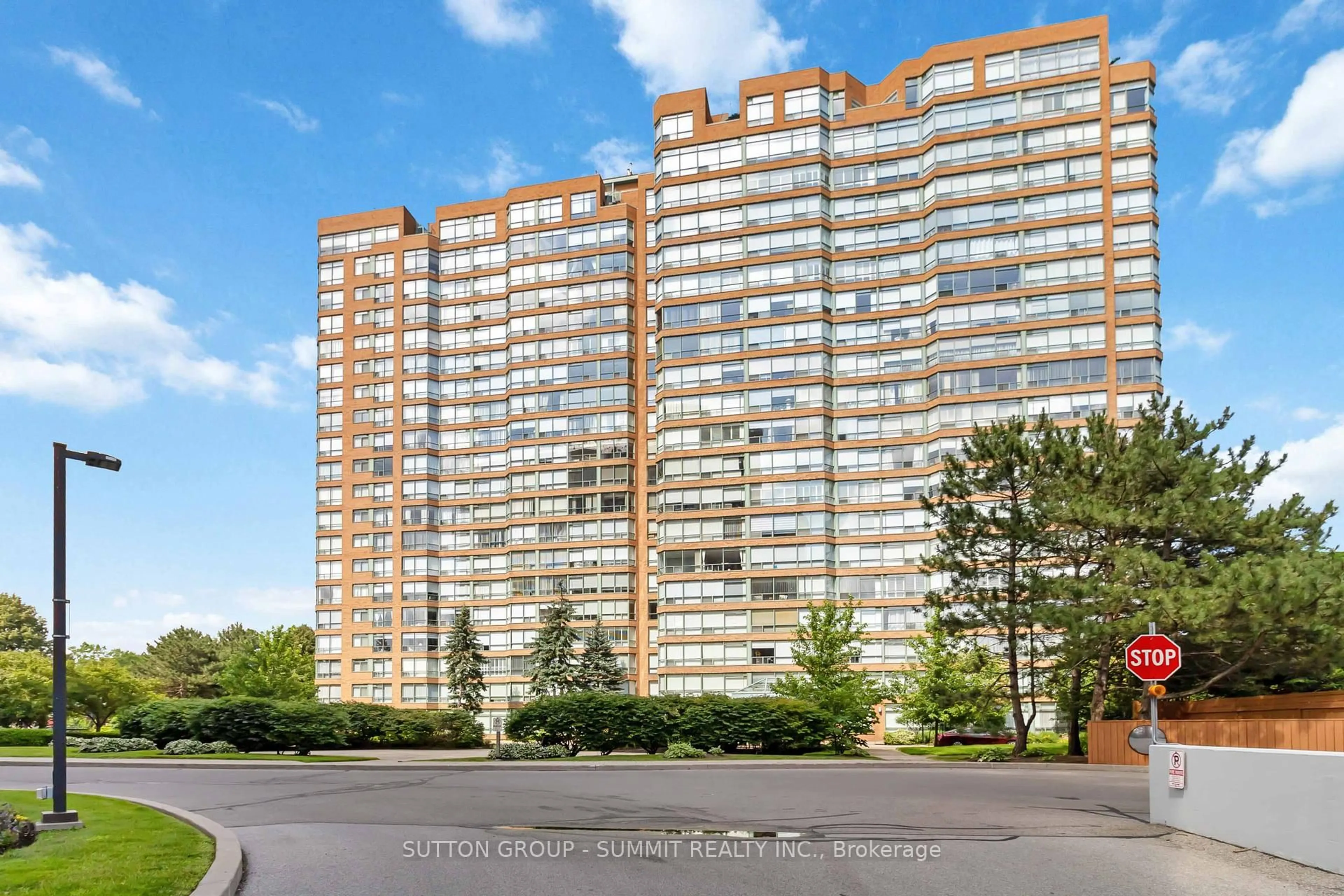 Unknown for 1276 Maple Crossing Blvd #412, Burlington Ontario L7S 2J9