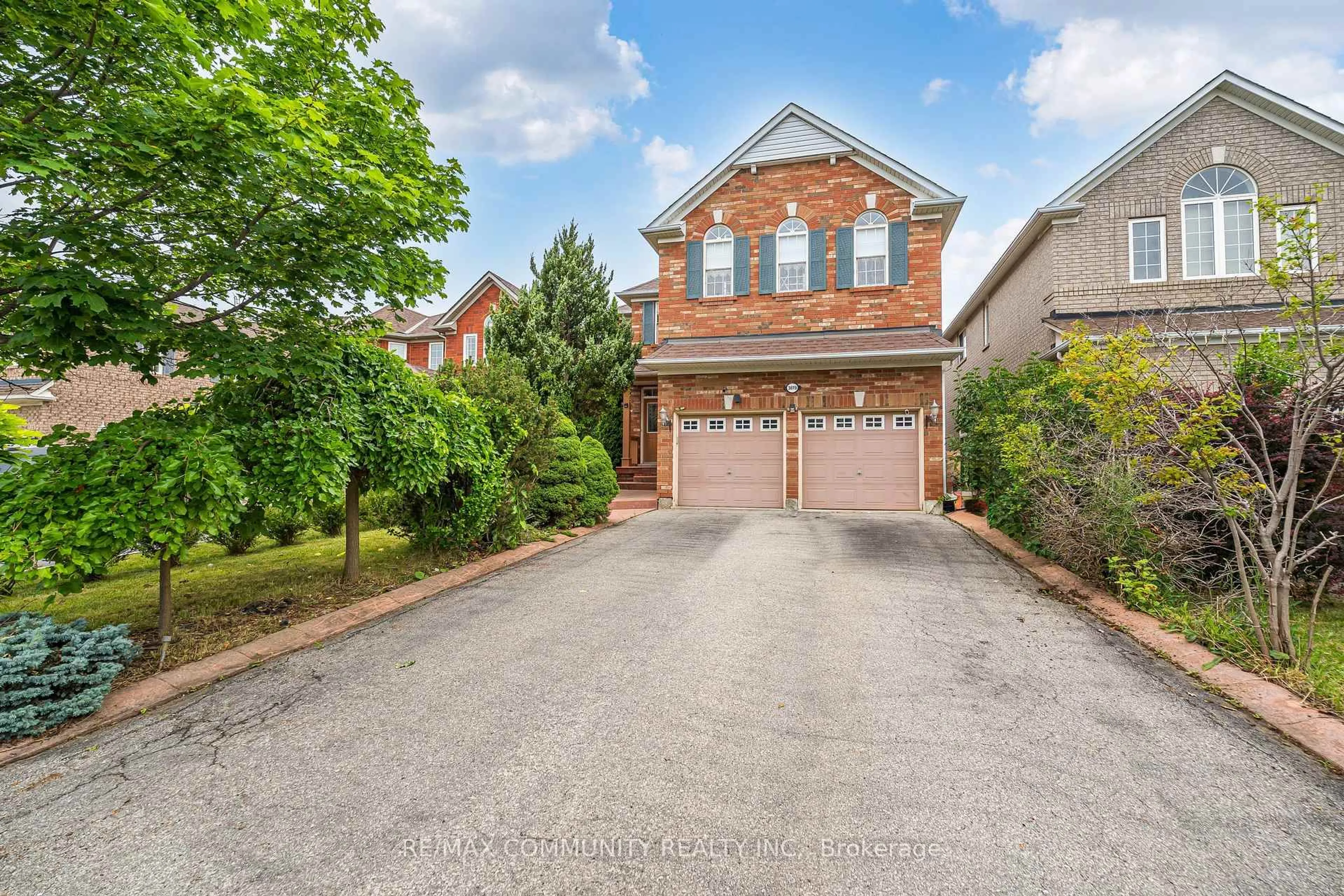 Home with brick exterior material, street for 3619 Waterfall Cres, Mississauga Ontario L5N 8G8