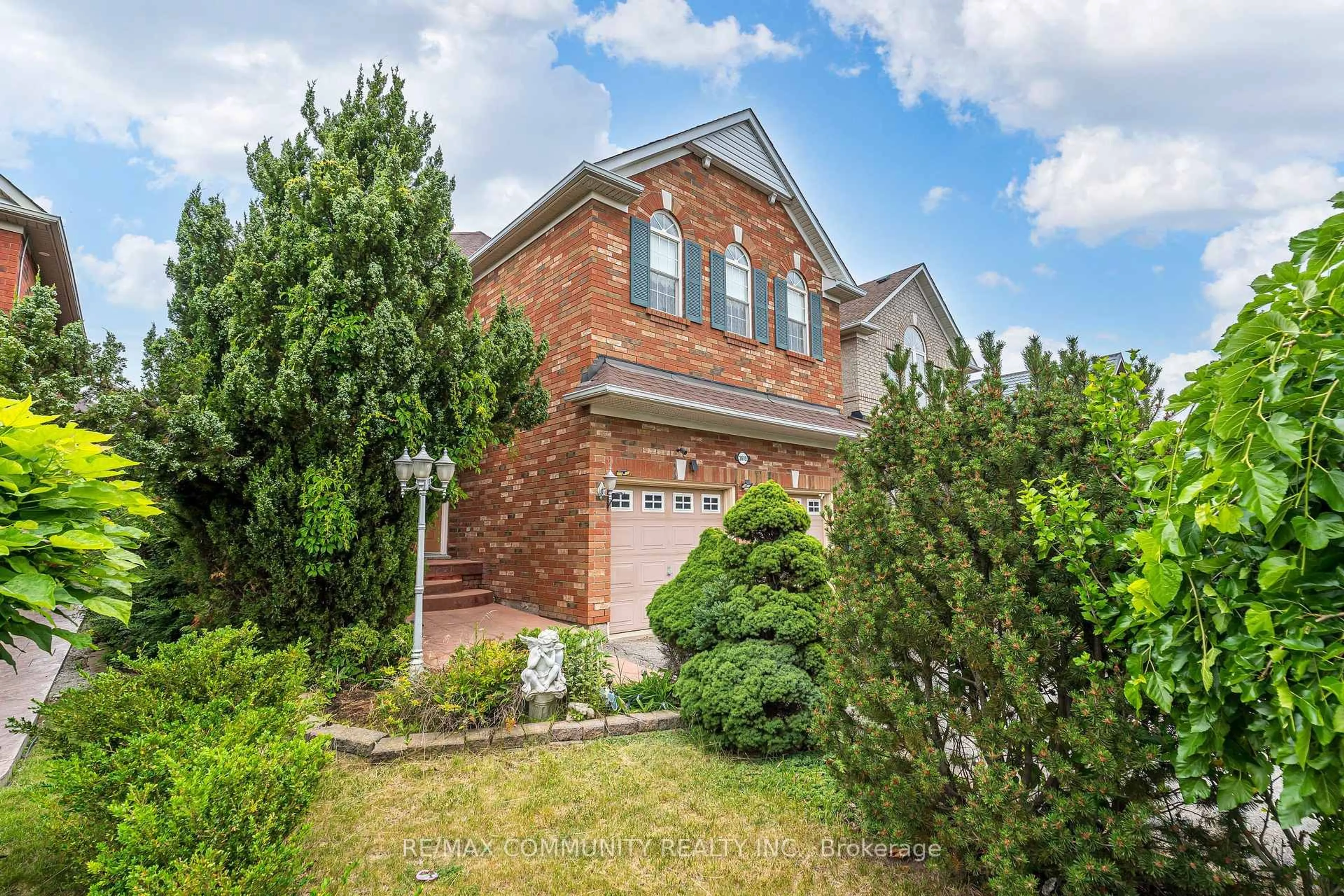 Home with brick exterior material, street for 3619 Waterfall Cres, Mississauga Ontario L5N 8G8