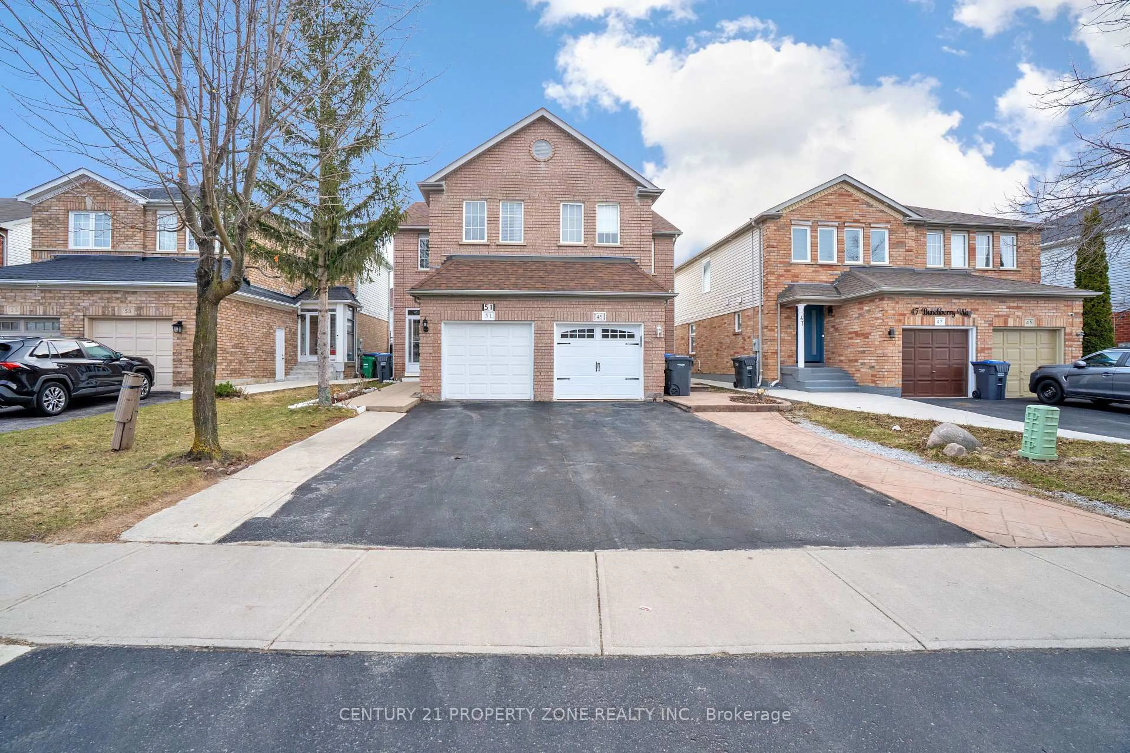 Unknown for 51 Bunchberry Way, Brampton Ontario L6R 2E8