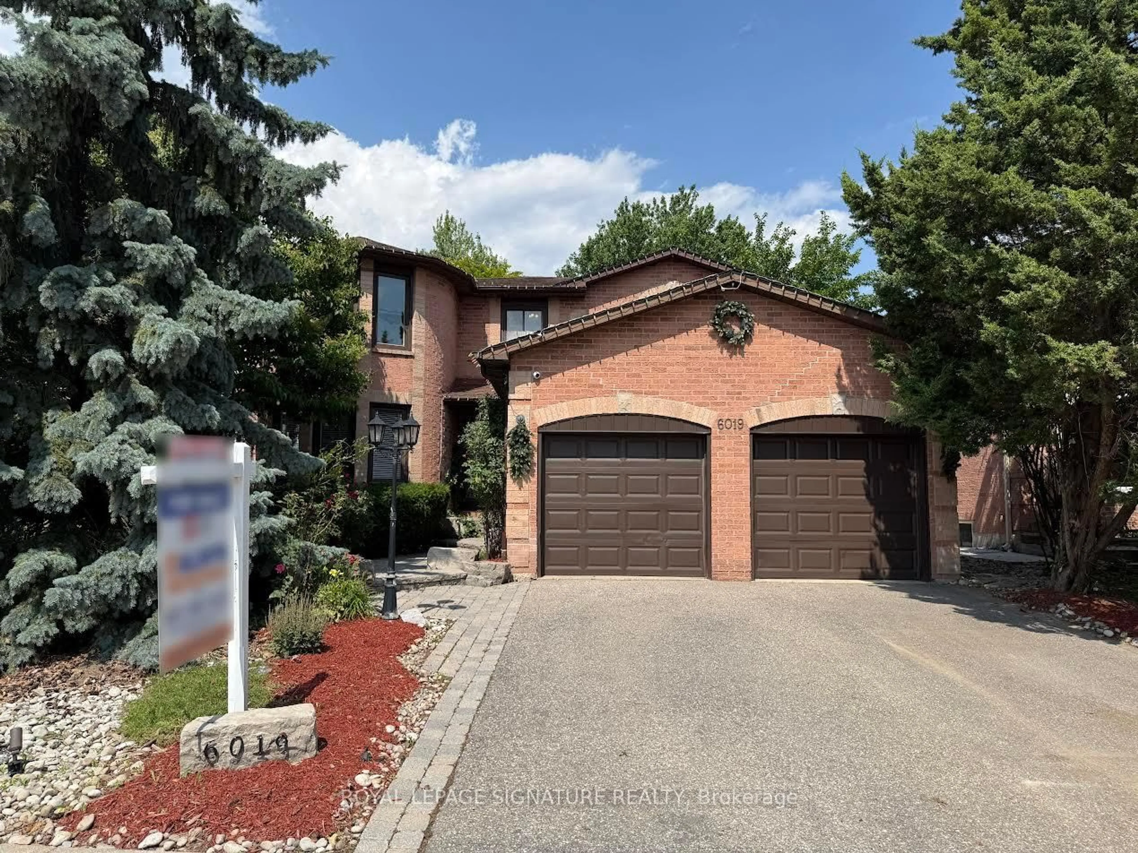 Home with brick exterior material, street for 6019 Tillsdown Dr, Mississauga Ontario L5N 4M5