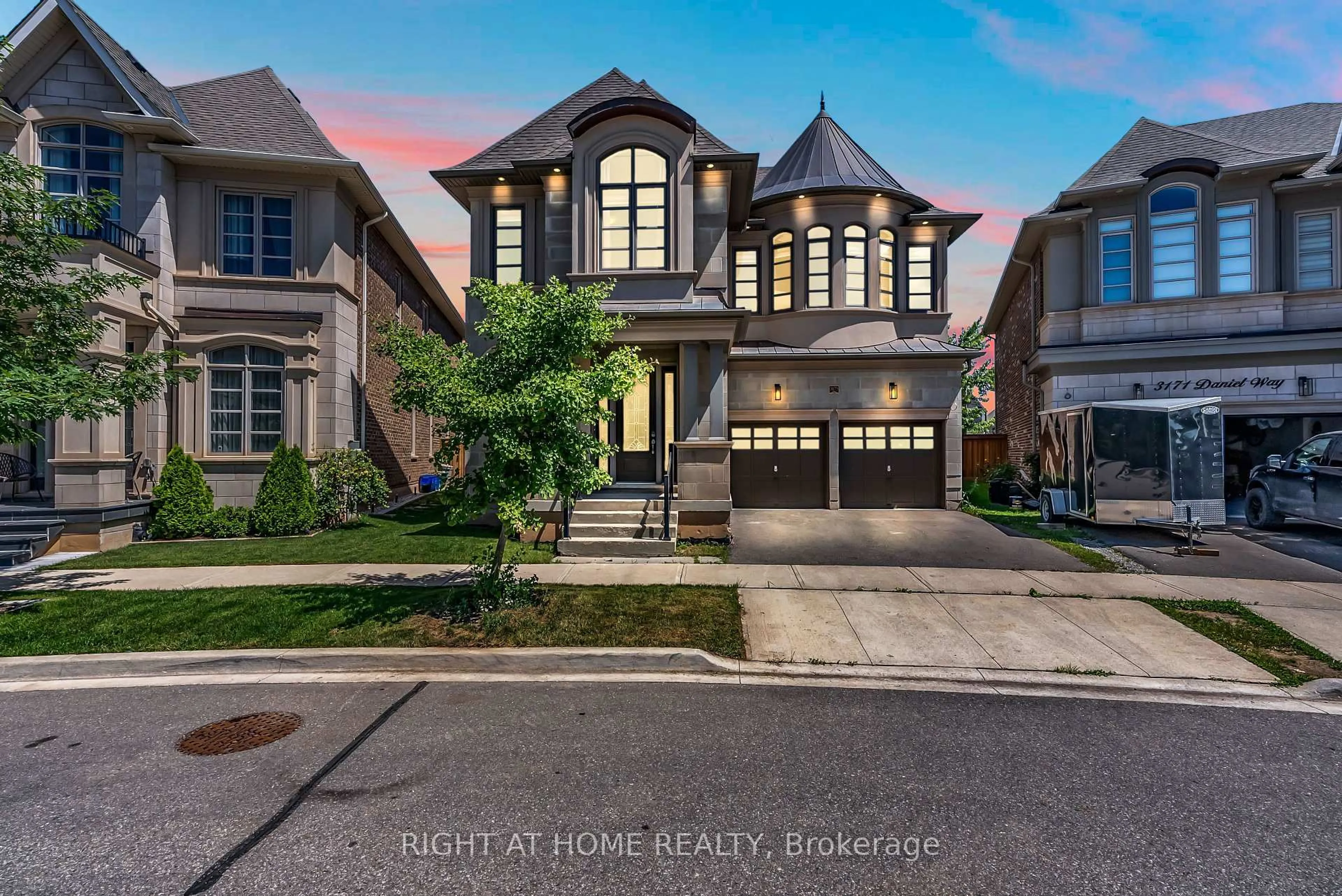 Home with brick exterior material, street for 3175 Daniel Way, Oakville Ontario L6H 0V1