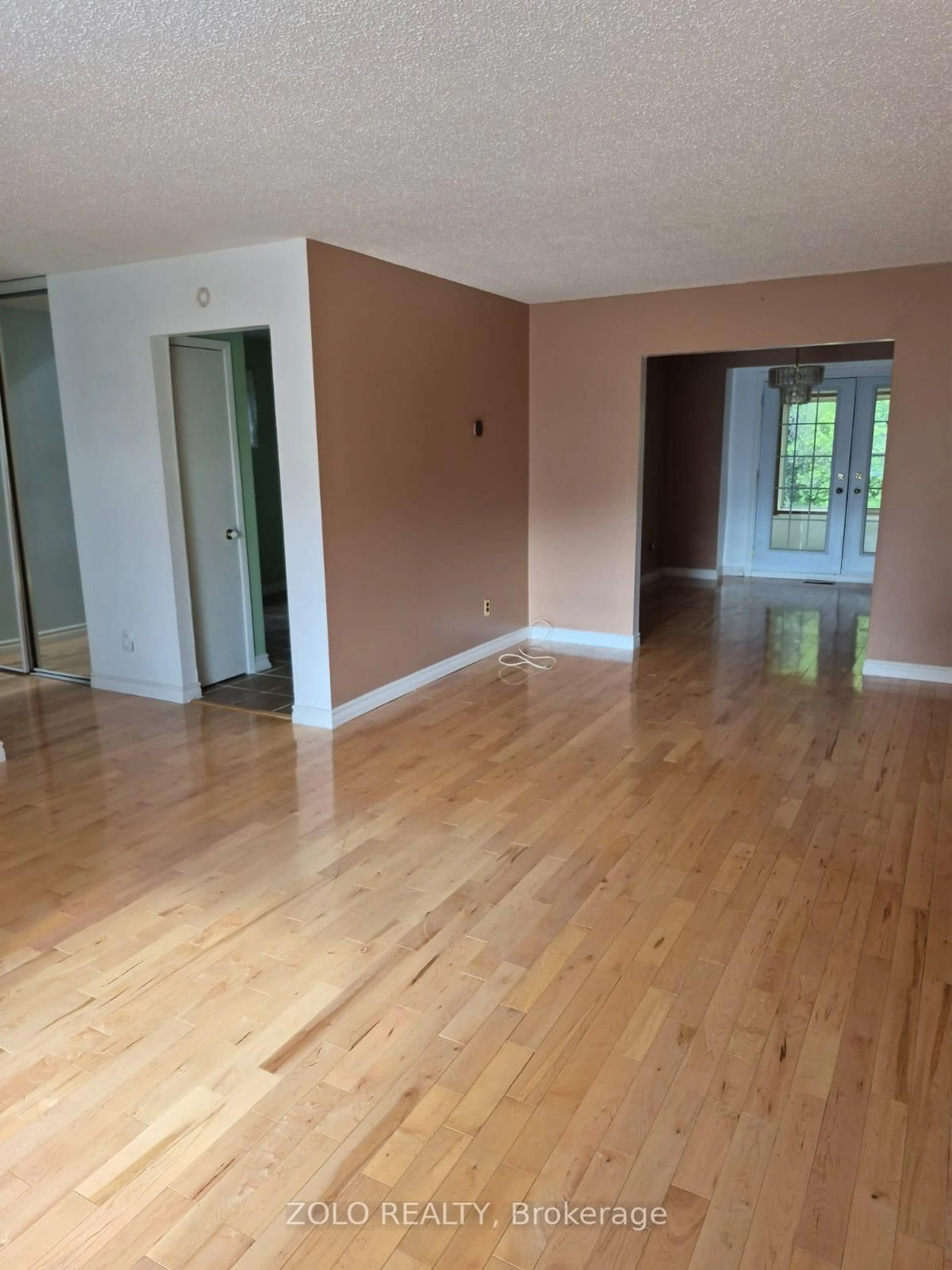 A pic of a room for 29 Newlyn Cres, Brampton Ontario L6V 3A9
