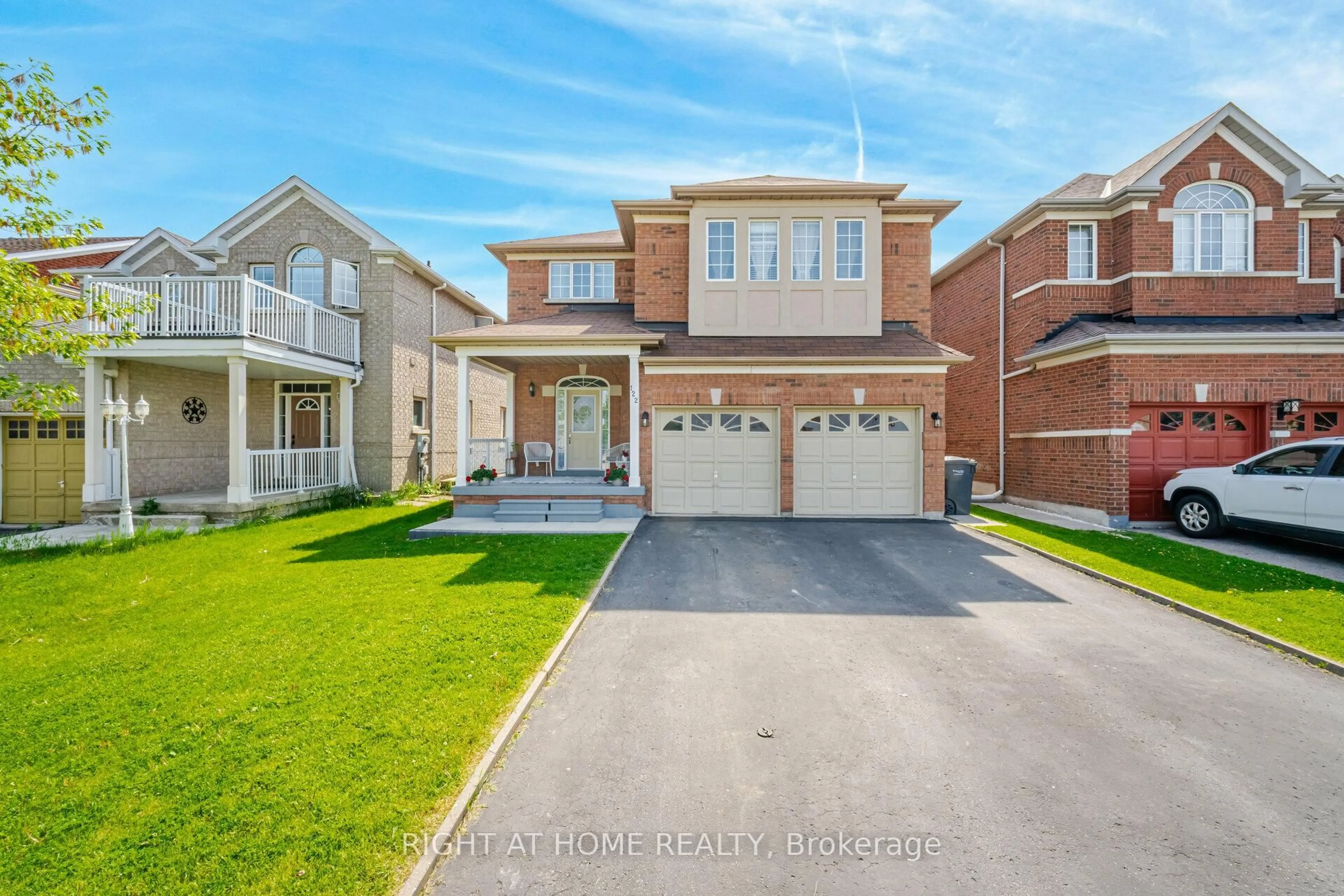 Home with brick exterior material, street for 122 Fletchers Creek Blvd, Brampton Ontario L6X 4V3