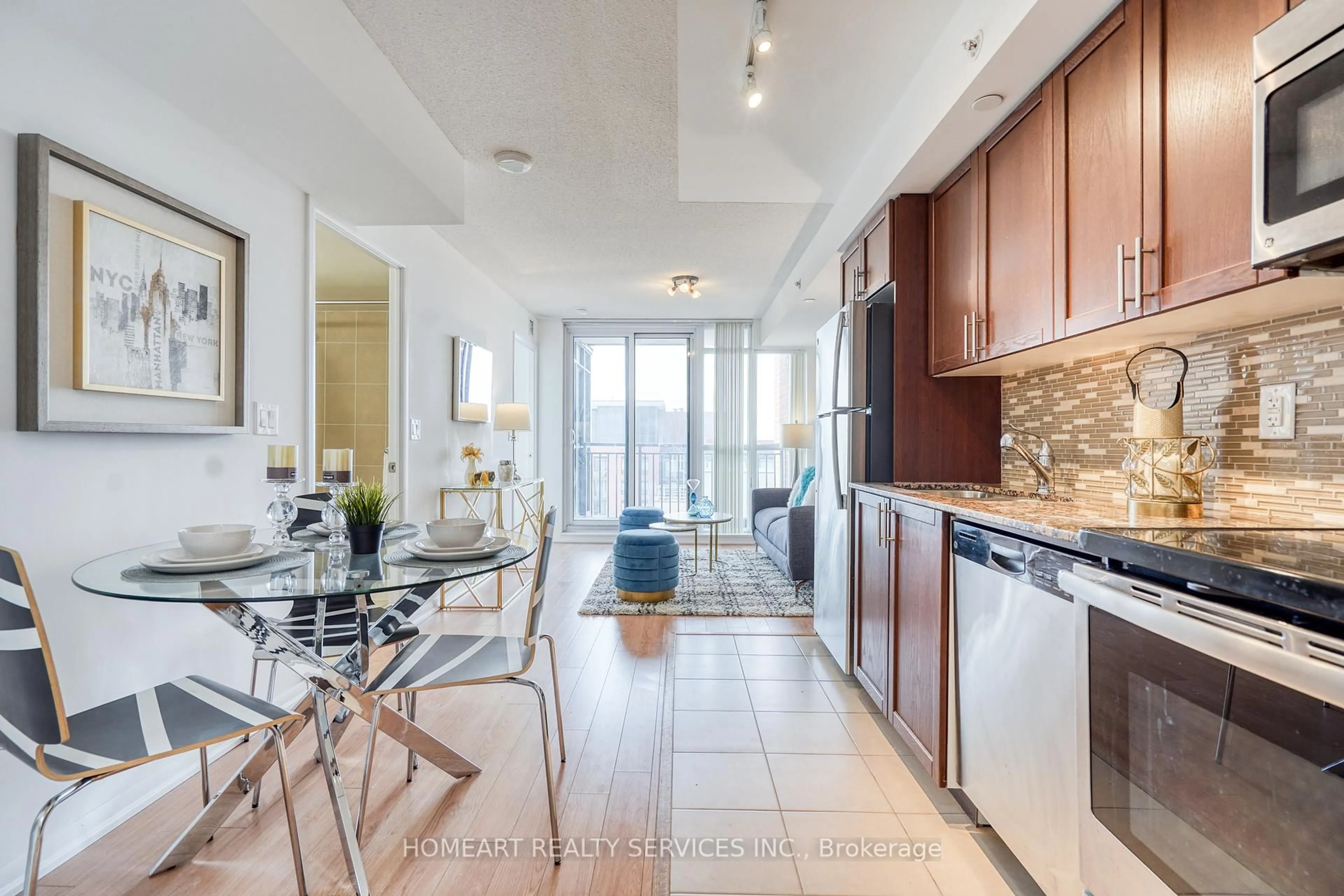 Open concept kitchen, ceramic/tile floor for 830 LAWRENCE Ave #1603, Toronto Ontario M6A 1C3