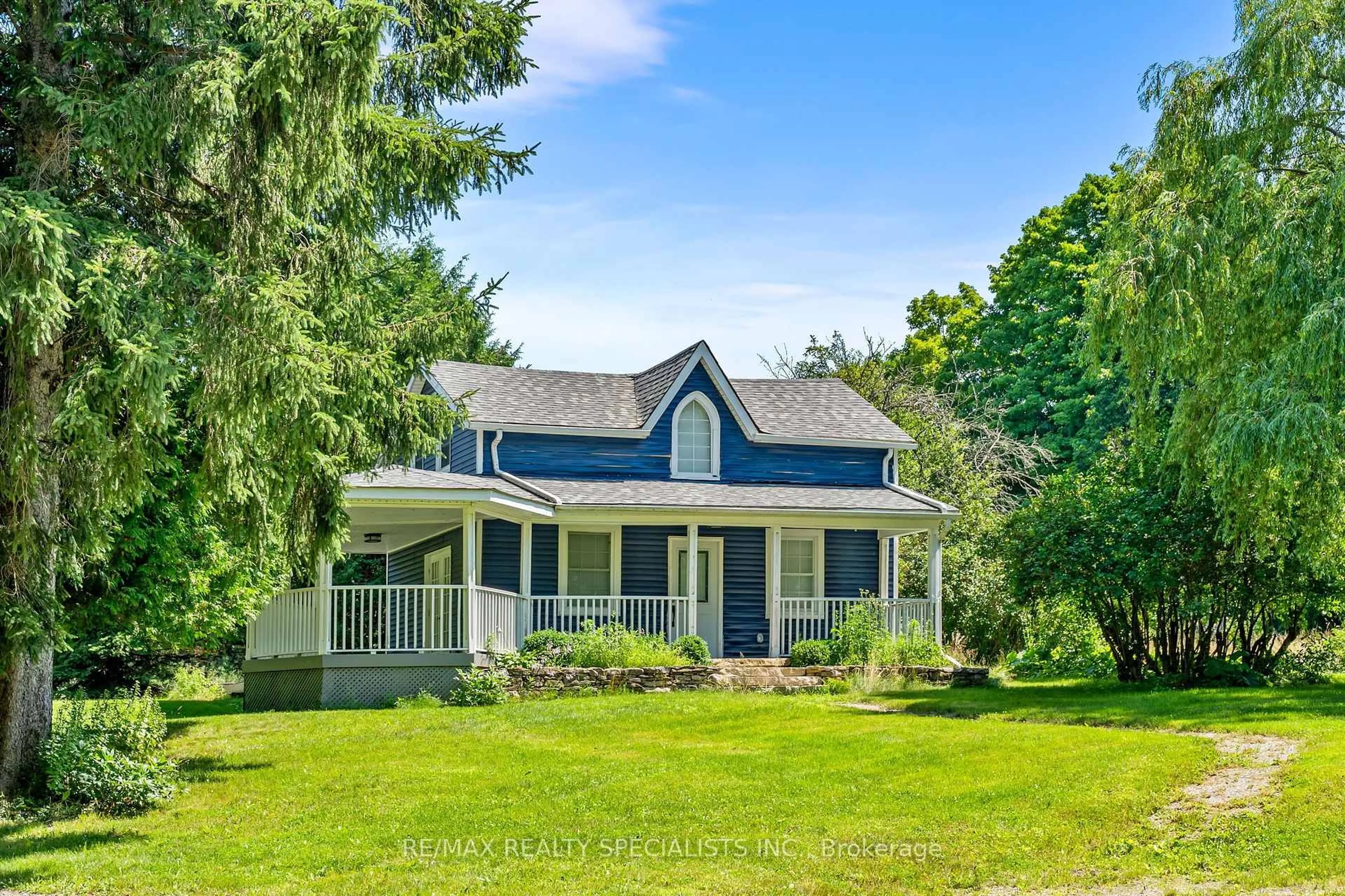 Home with vinyl exterior material, unknown for 15139 Rockside Rd, Caledon Ontario L7C 1V4