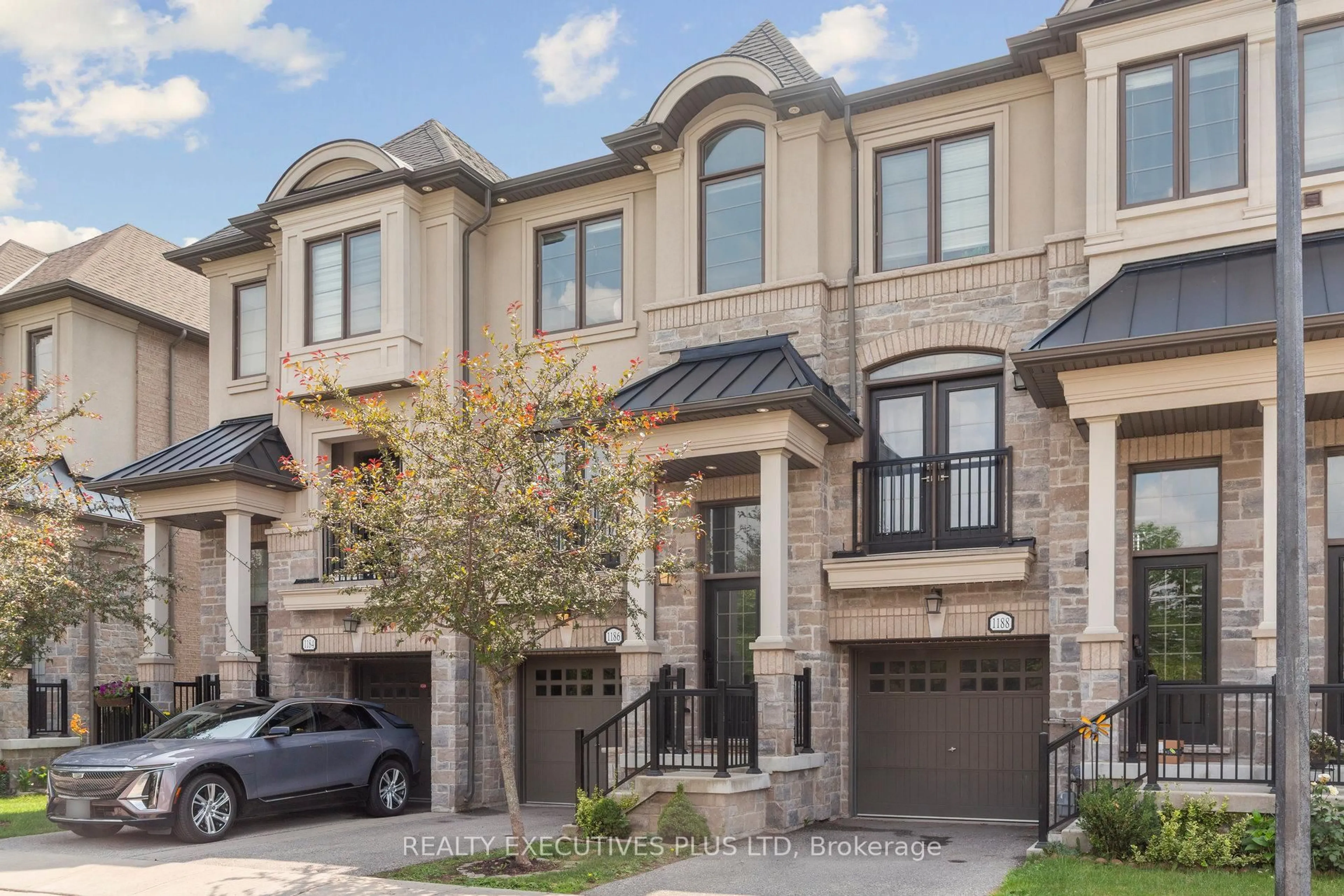 Home with brick exterior material, street for 1186 Beachcomber Rd, Mississauga Ontario L5G 0B5