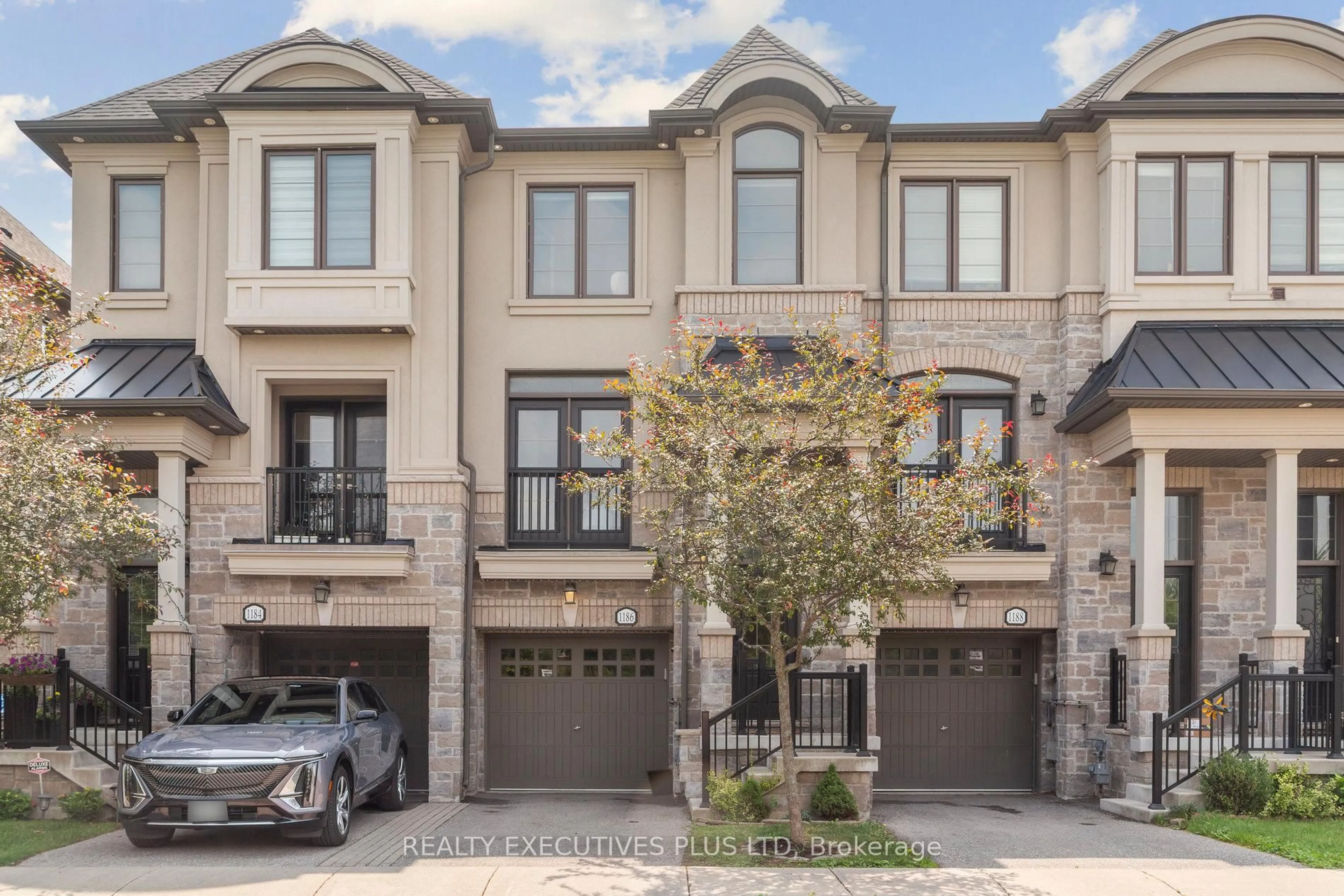 Home with brick exterior material, street for 1186 Beachcomber Rd, Mississauga Ontario L5G 0B5