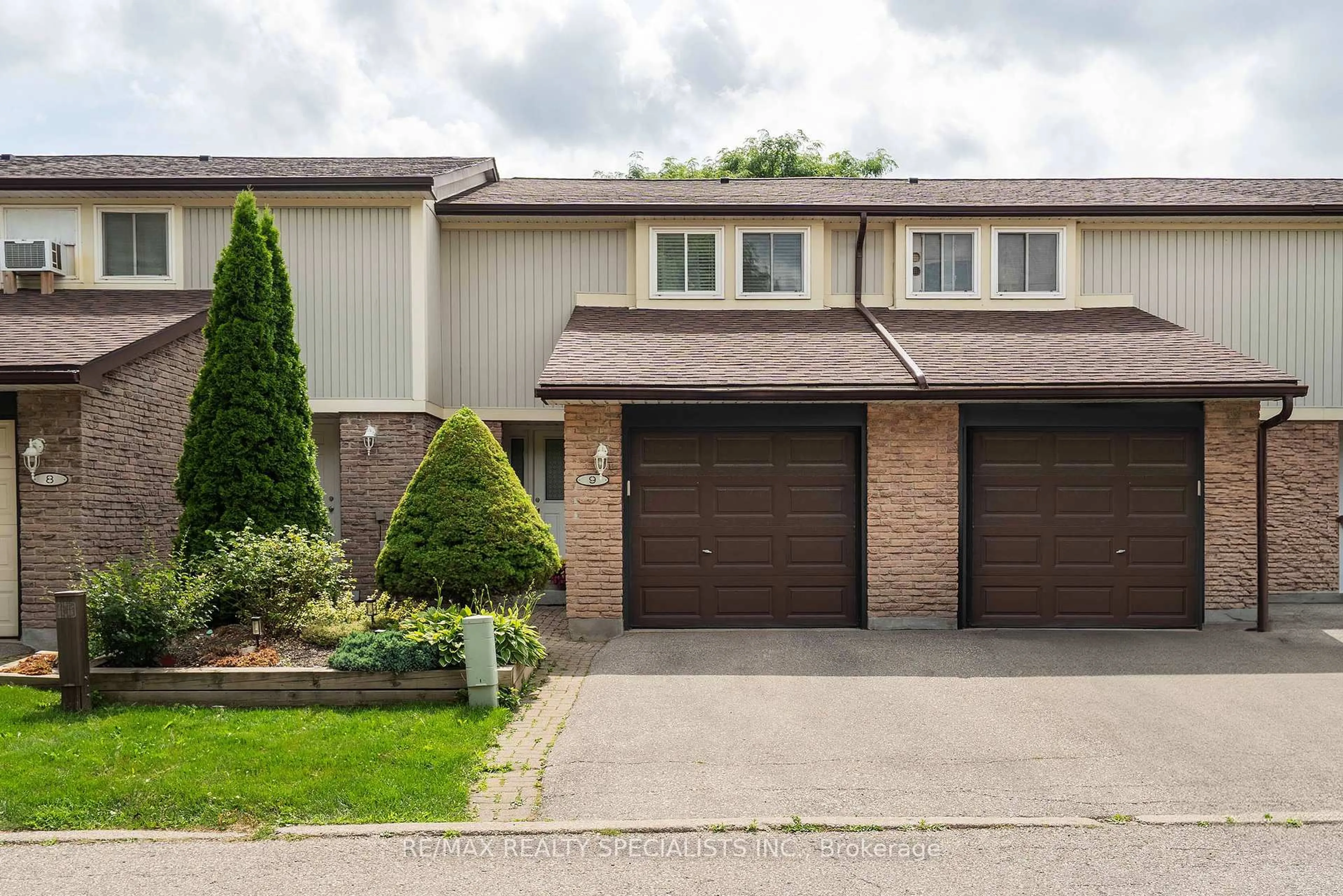 Unknown for 341 Wilson Dr #9, Milton Ontario L9T 3Y9