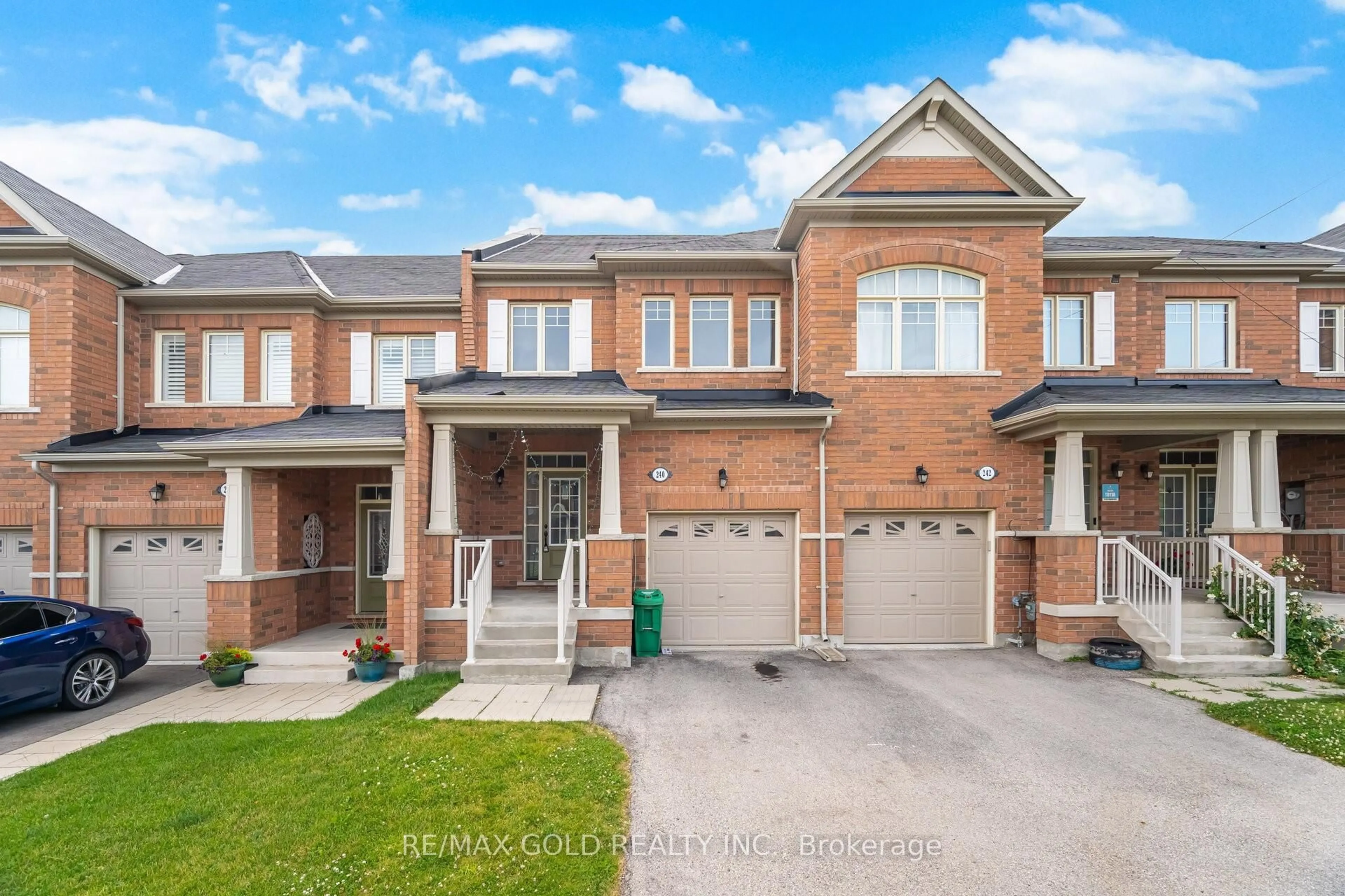 Home with brick exterior material, street for 240 Sky Harbour Dr, Brampton Ontario L6Y 2Z7