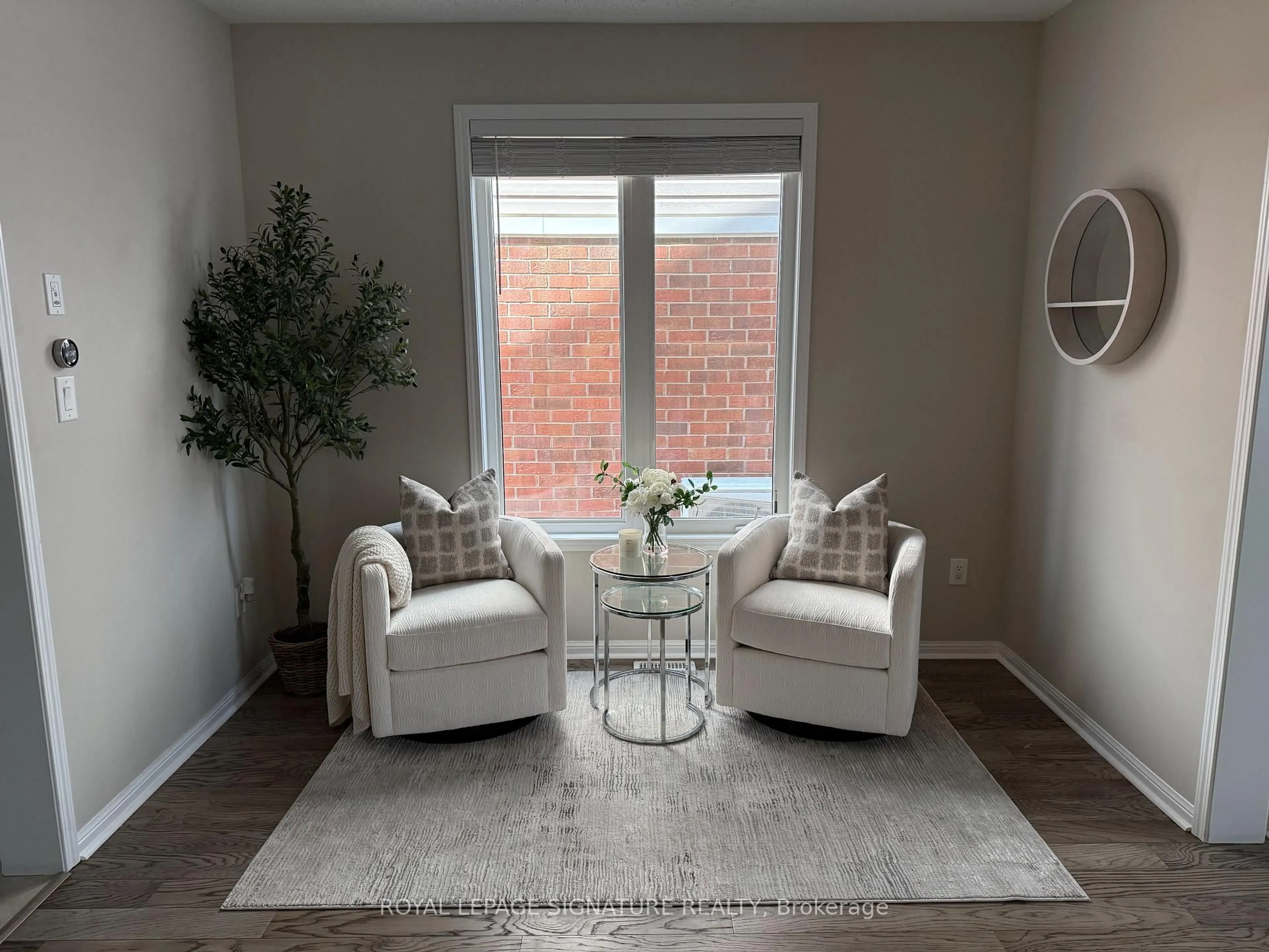 Living room with furniture, unknown for 439 Zuest Cres, Milton Ontario L9T 8E7
