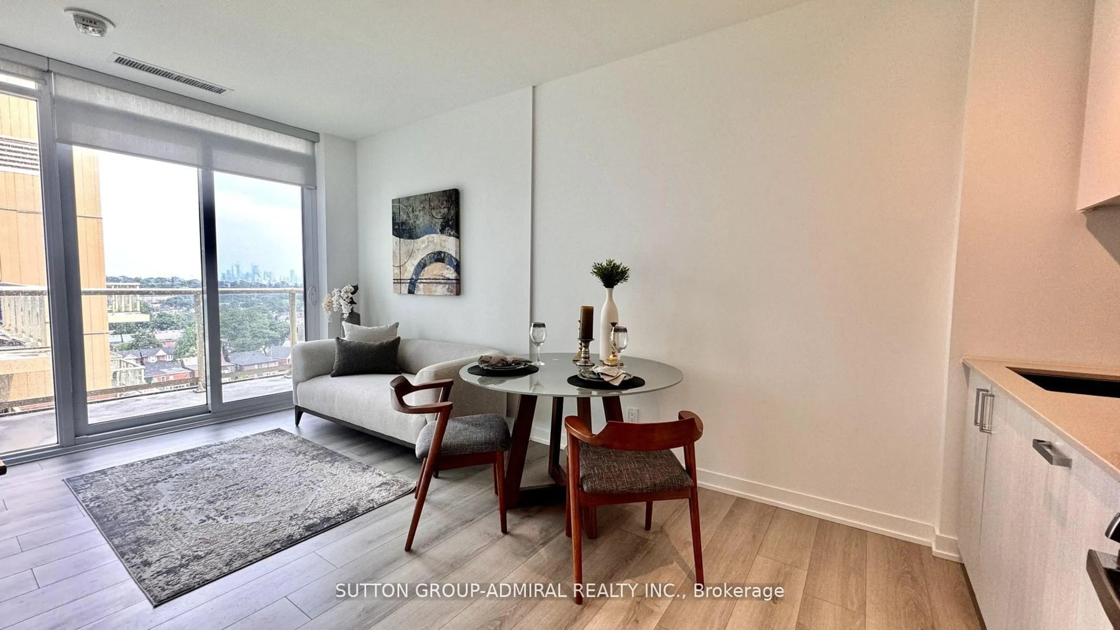 Unknown for 1787 St. Clair Ave #1103, Toronto Ontario M6N 0B7