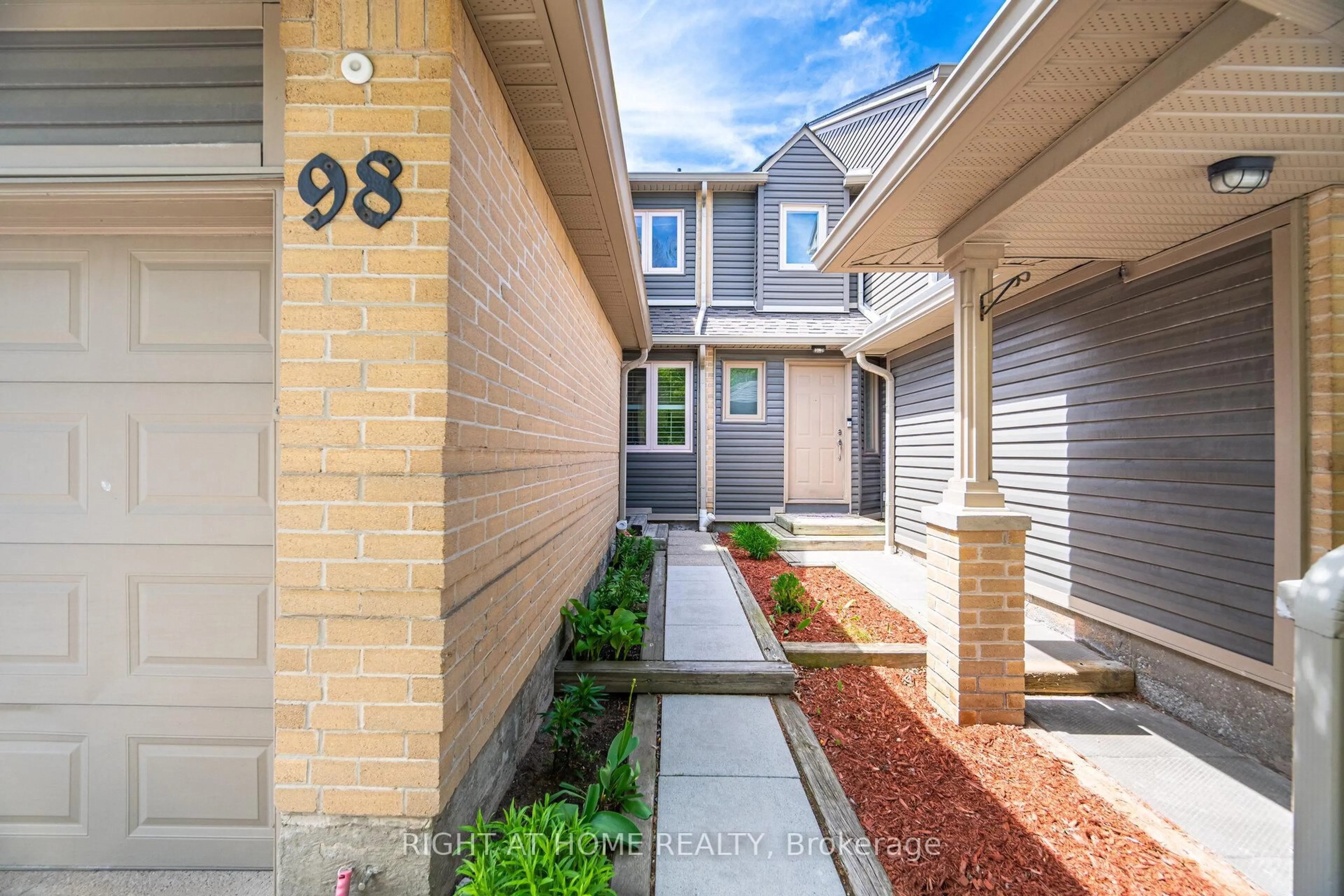 Unknown for 3600 Colonial Dr #98, Mississauga Ontario L5L 5P5