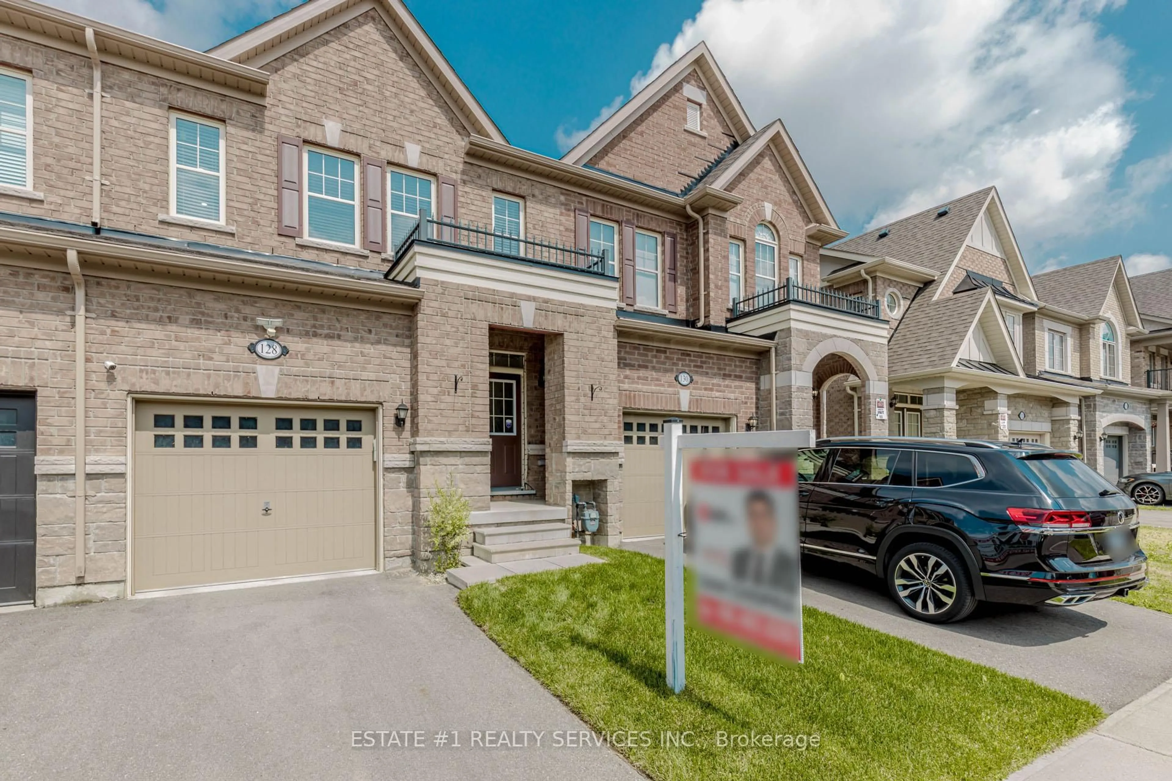 Home with brick exterior material, street for 128 Finegan Circ, Brampton Ontario L7A 0B7