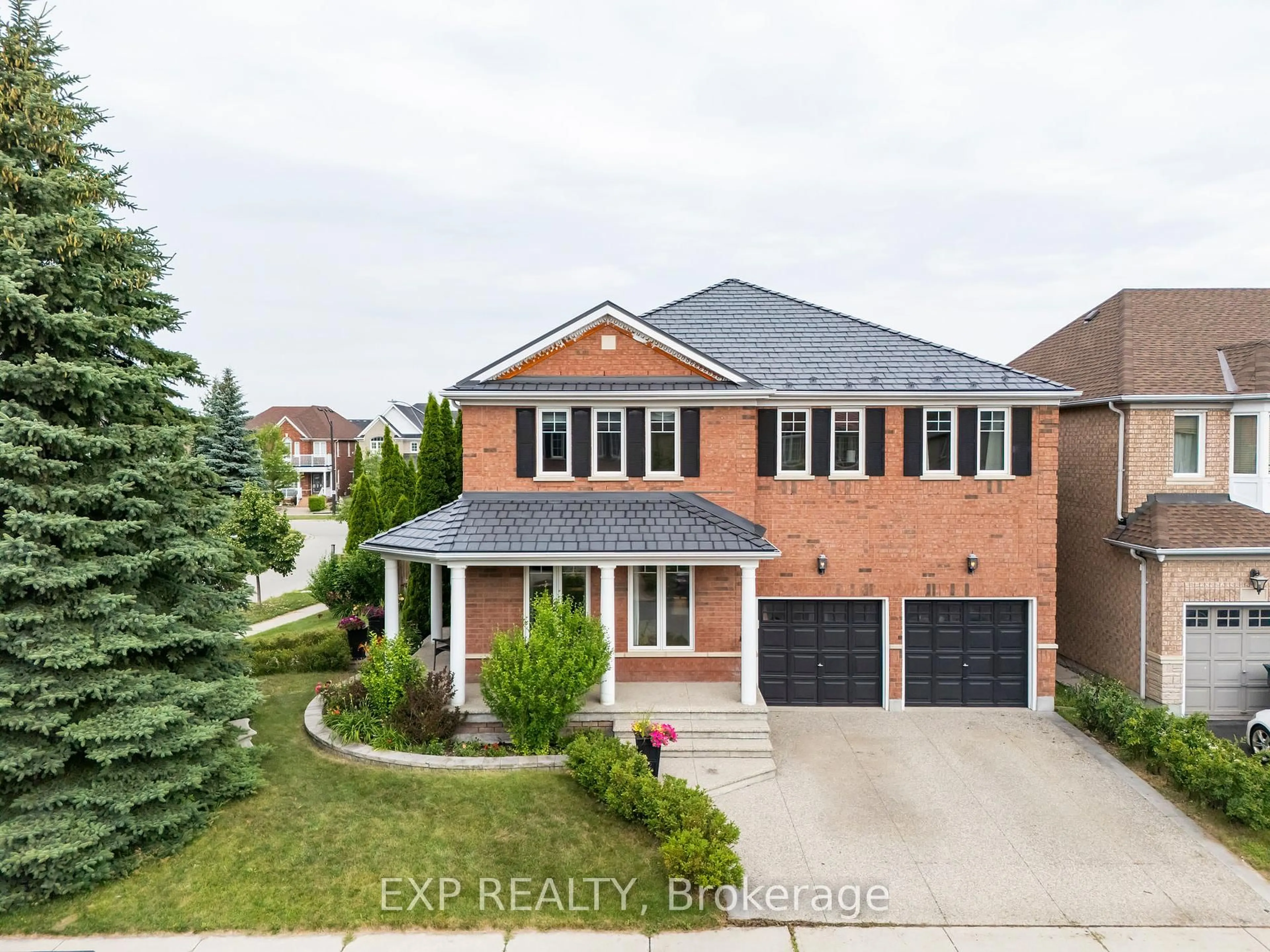 Home with brick exterior material, street for 3117 Splendour Pl, Mississauga Ontario L5M 6V9
