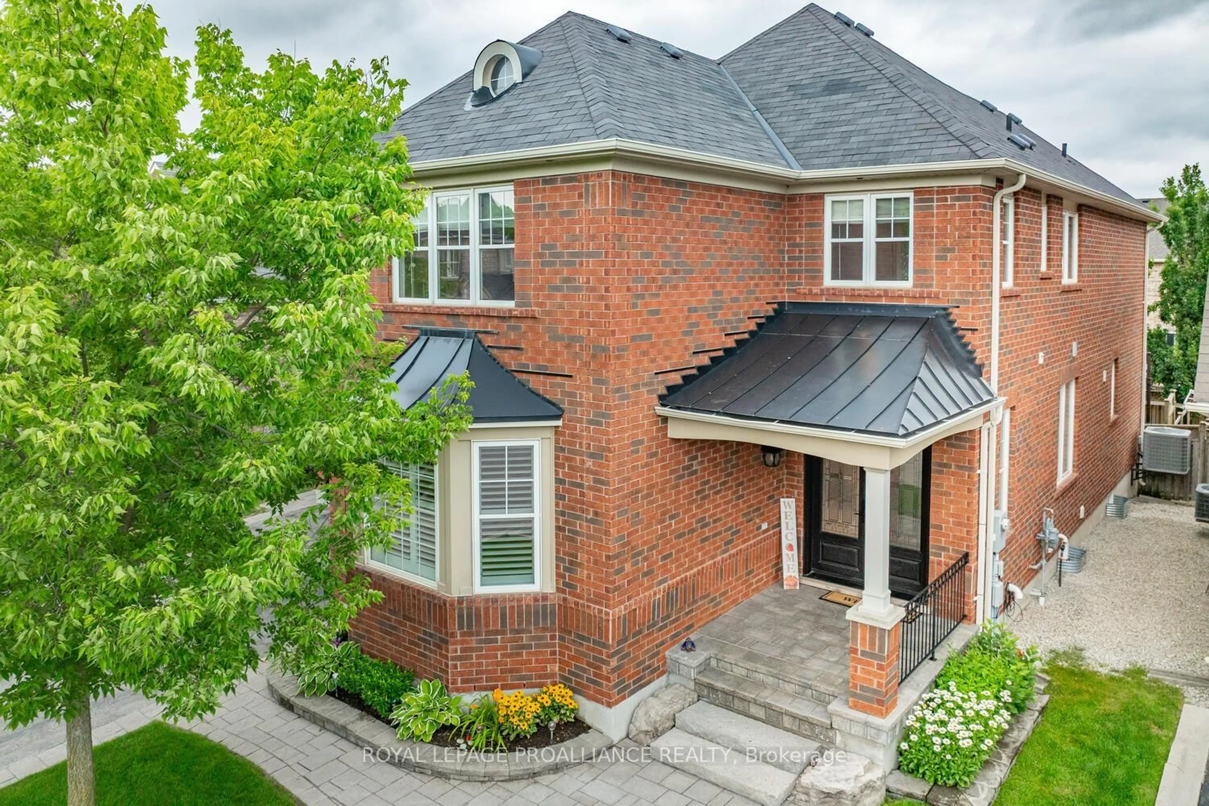 Home with brick exterior material, street for 497 Cusick Circ, Milton Ontario L9T 0M9