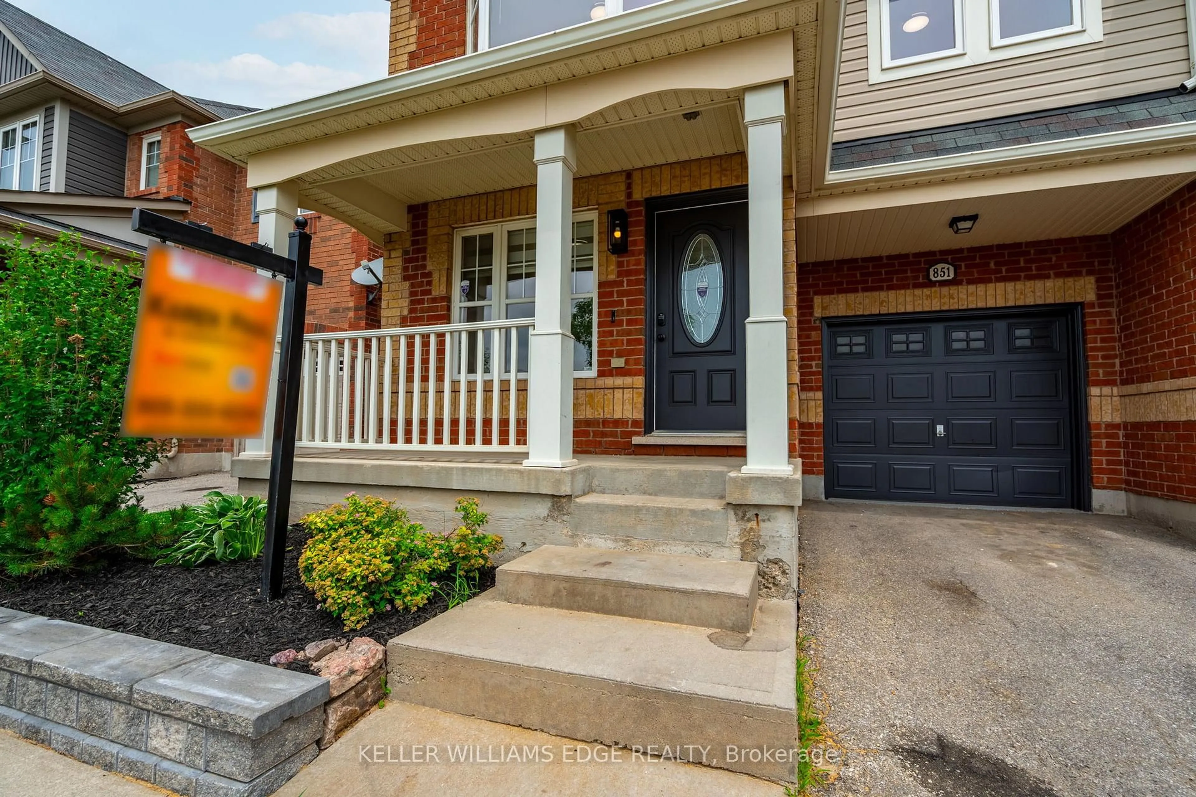 Home with brick exterior material, street for 851 Scott Blvd, Milton Ontario L9T 2C9