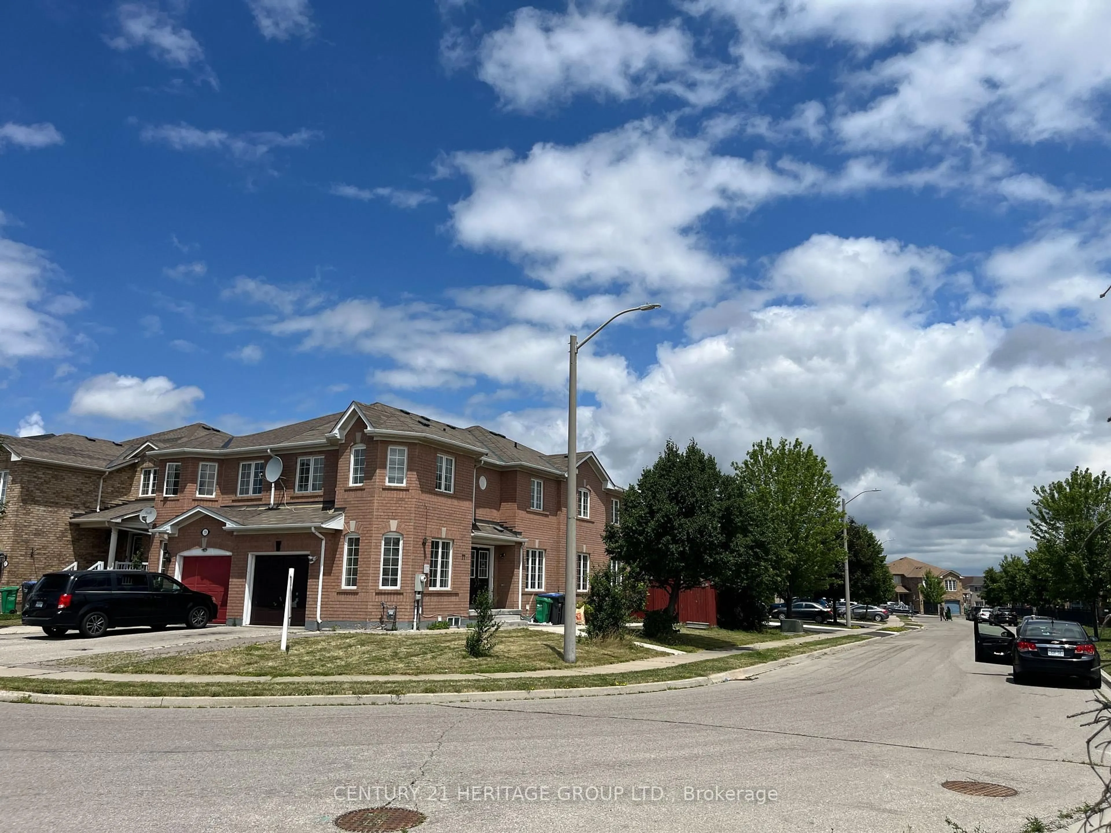 Home with brick exterior material, street for 77 Vauxhall Cres, Brampton Ontario L7A 3A5