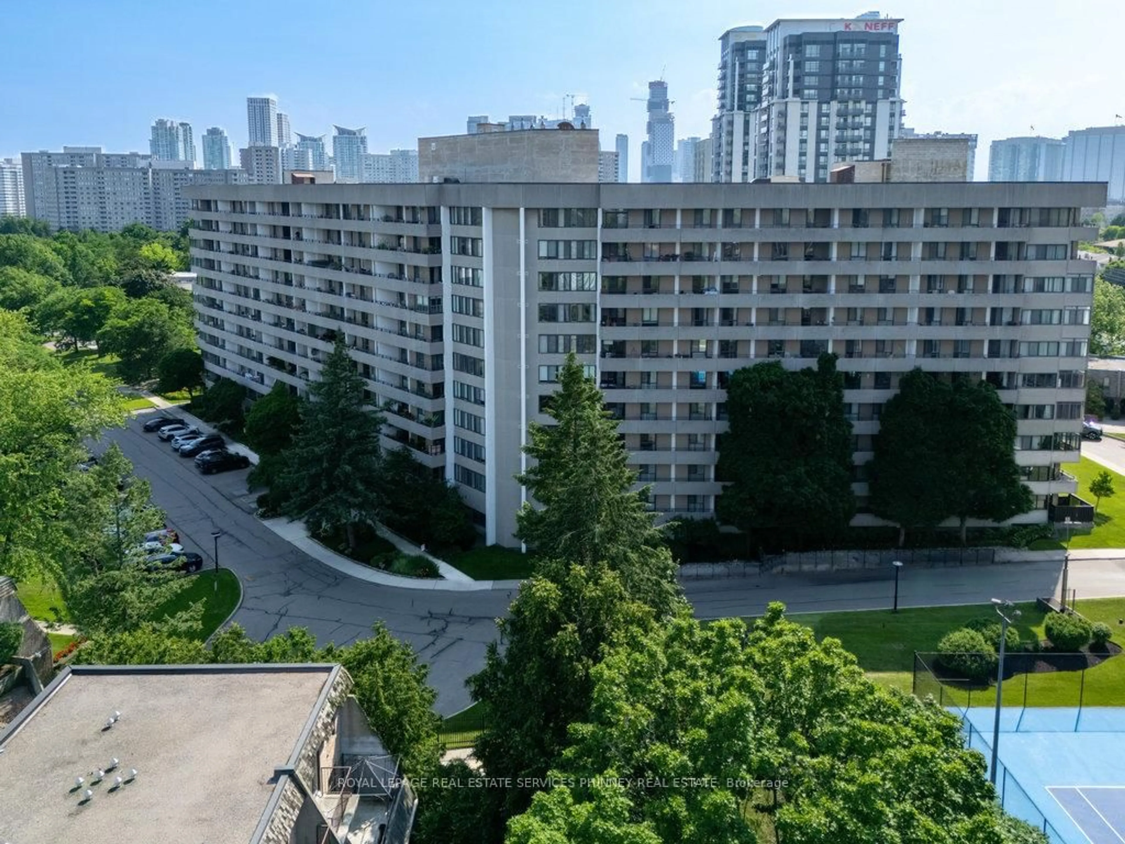A pic from outside/outdoor area/front of a property/back of a property/a pic from drone, city buildings view from balcony for 1320 Mississauga Valley Blvd #404, Mississauga Ontario L5A 3S9
