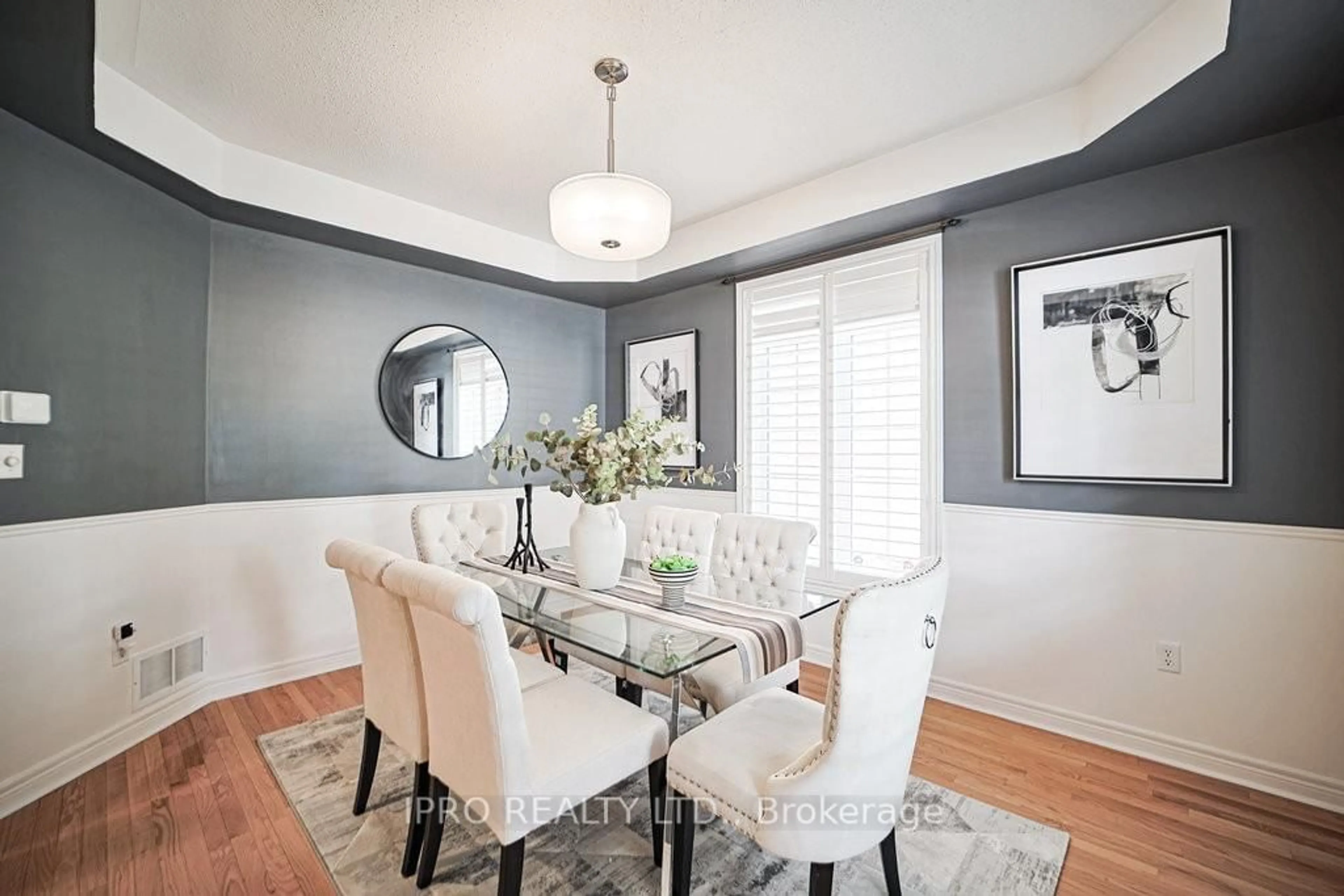Dining room, unknown for 3526 Eglinton Ave, Mississauga Ontario L5M 7P4