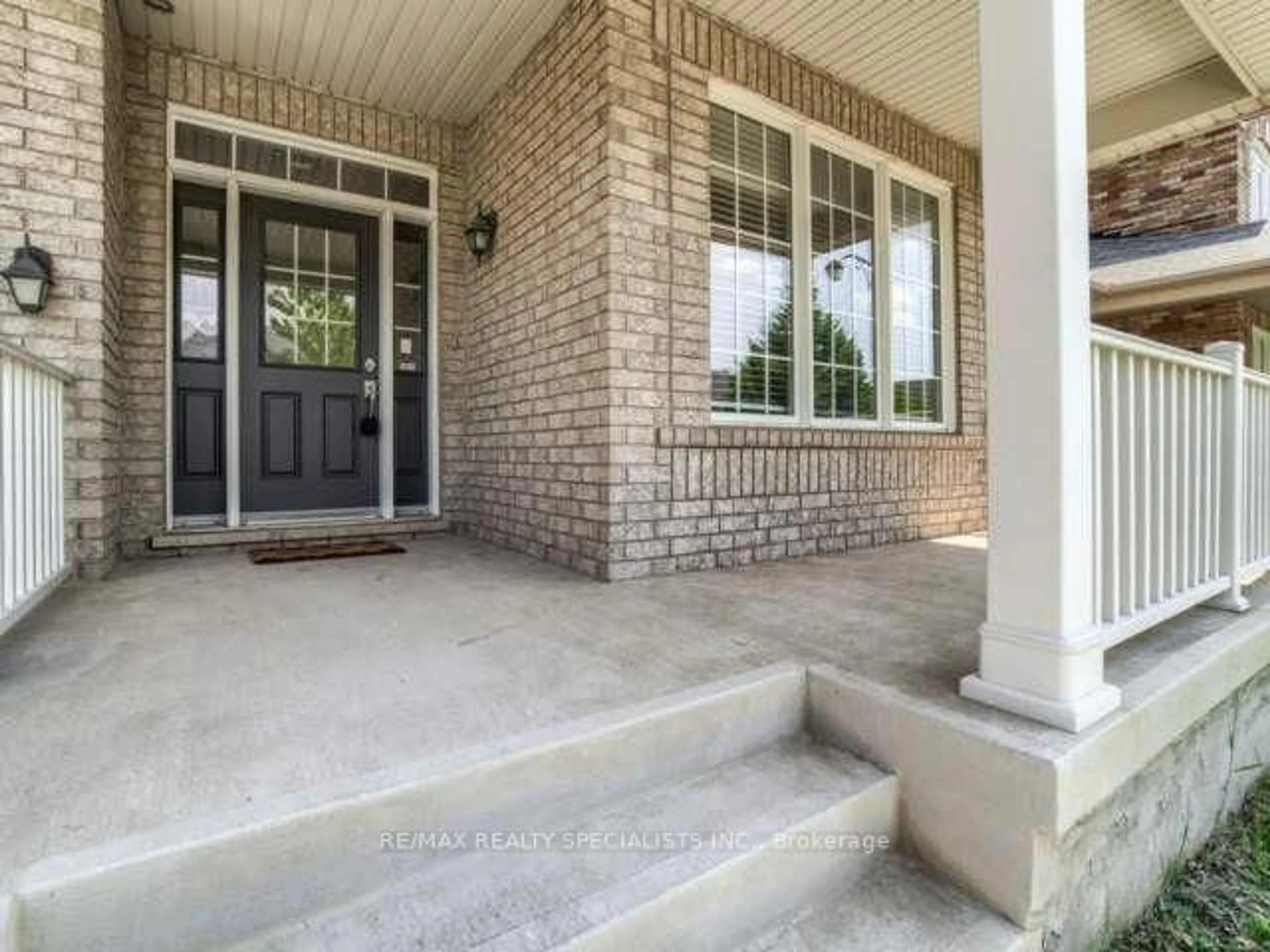 Home with brick exterior material, street for 923 Vickerman Way, Milton Ontario L9T 0K5