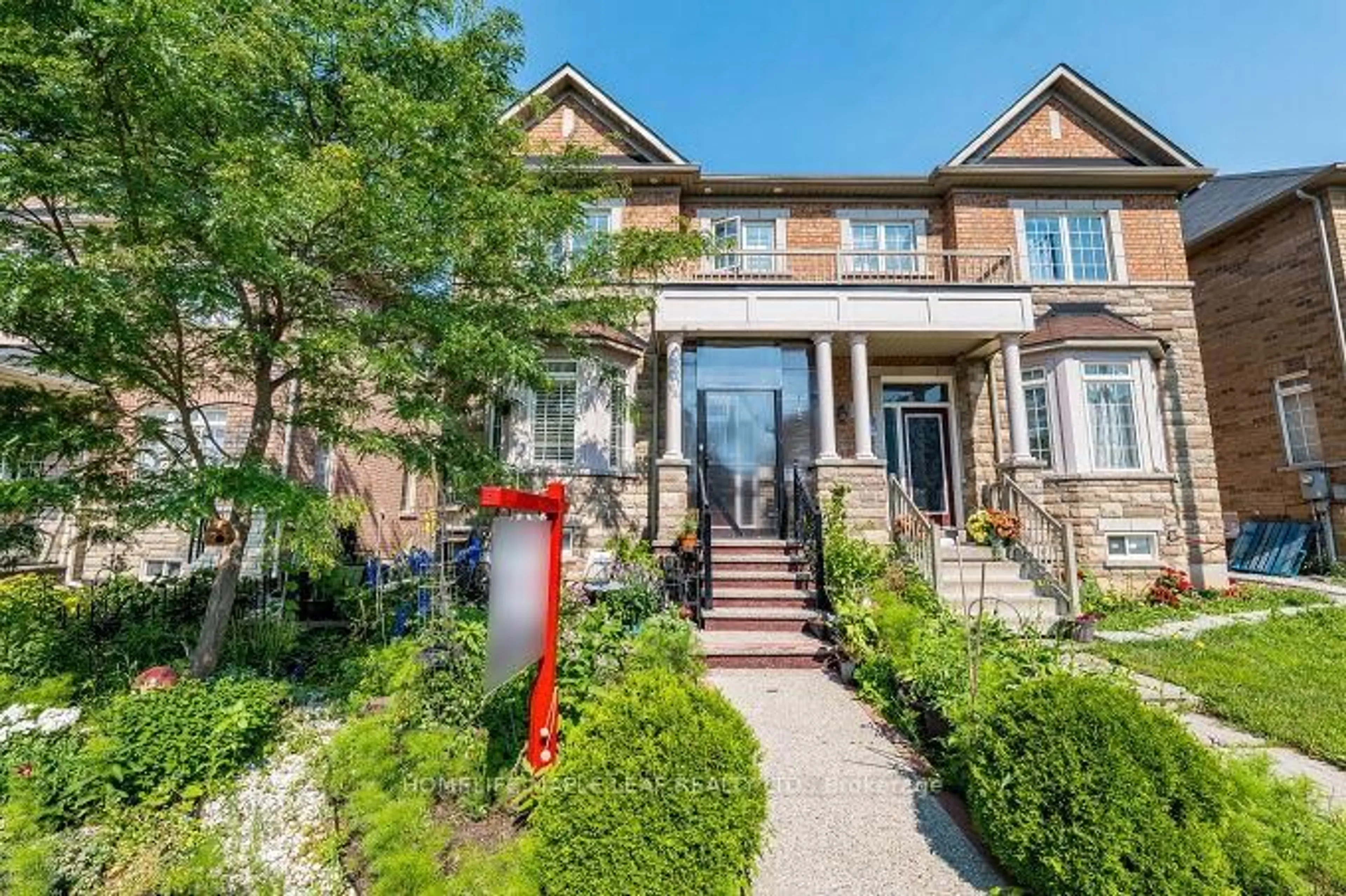 Home with brick exterior material, street for 68 Fallmeadow Circ, Brampton Ontario L6Y 0Y7