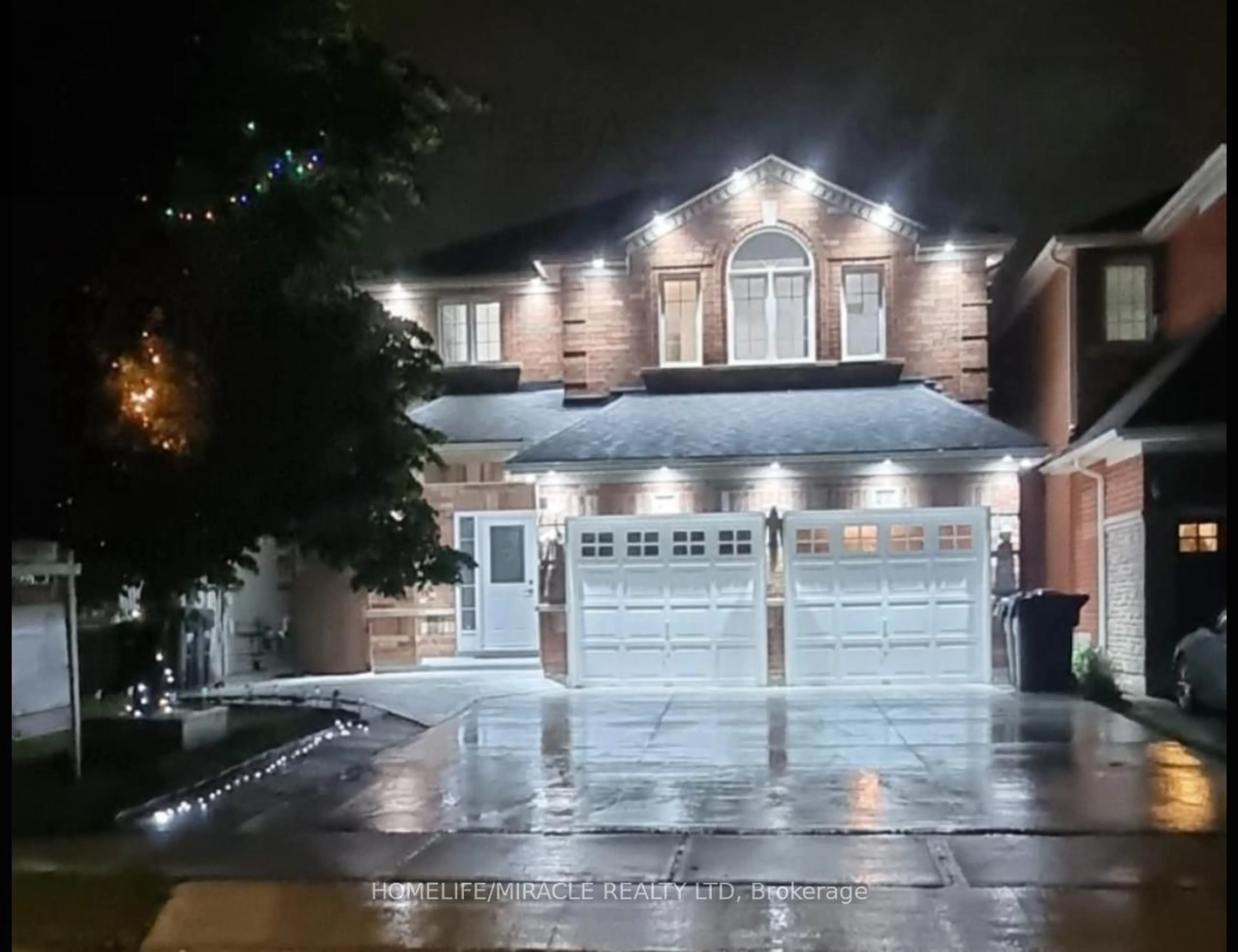 Home with brick exterior material, street for 27 Siver Egret Rd, Brampton Ontario L7A 3P6