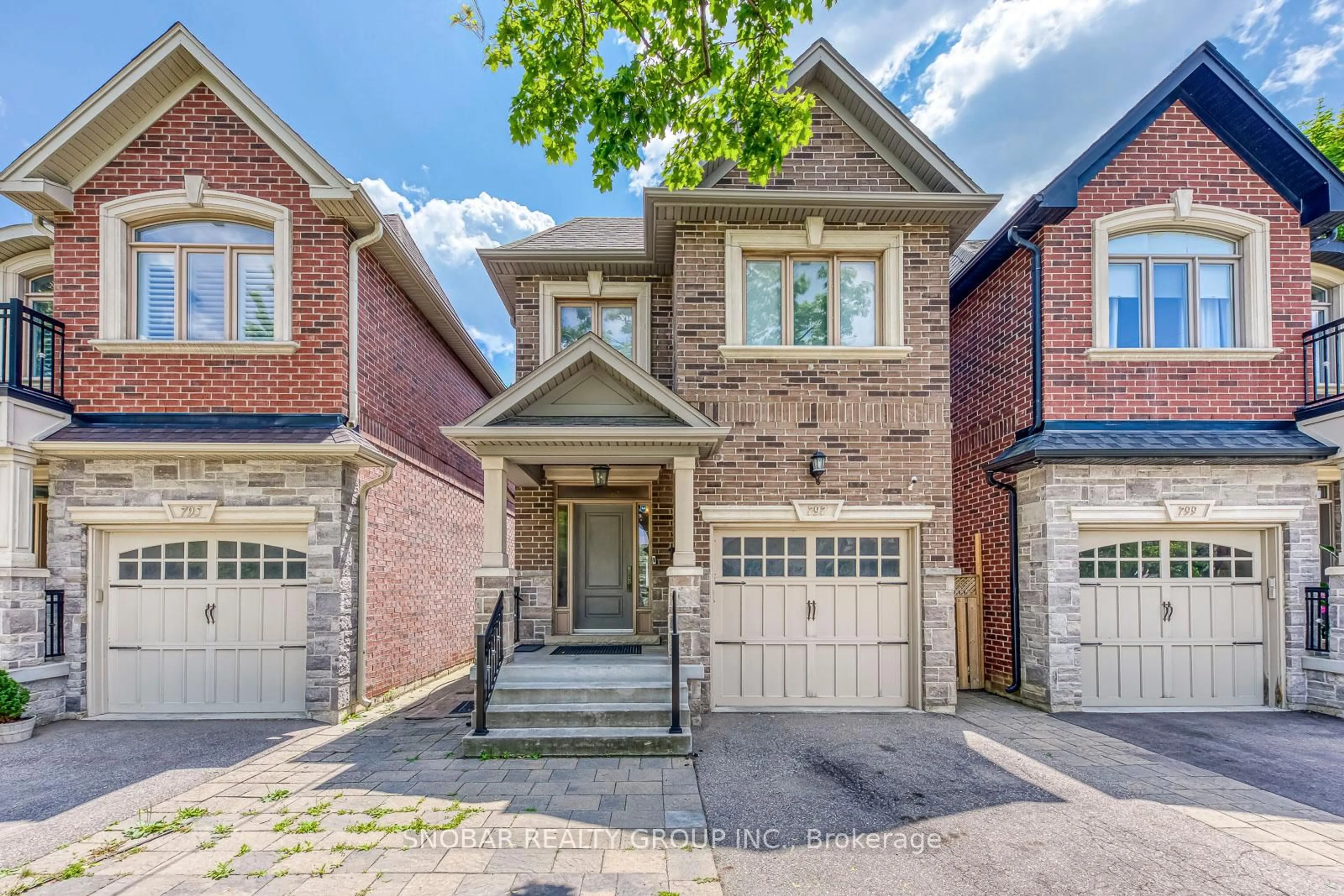 Home with brick exterior material, street for 797 Oxford St, Toronto Ontario M8Z 1L5