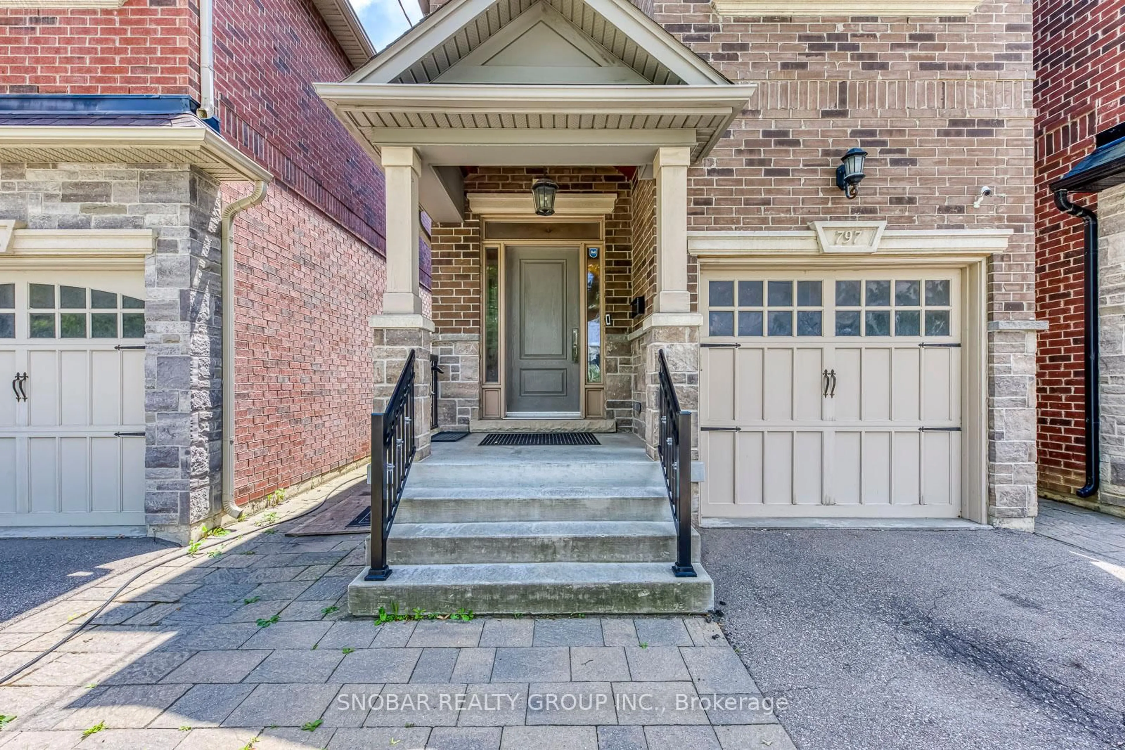 Home with brick exterior material, street for 797 Oxford St, Toronto Ontario M8Z 1L5