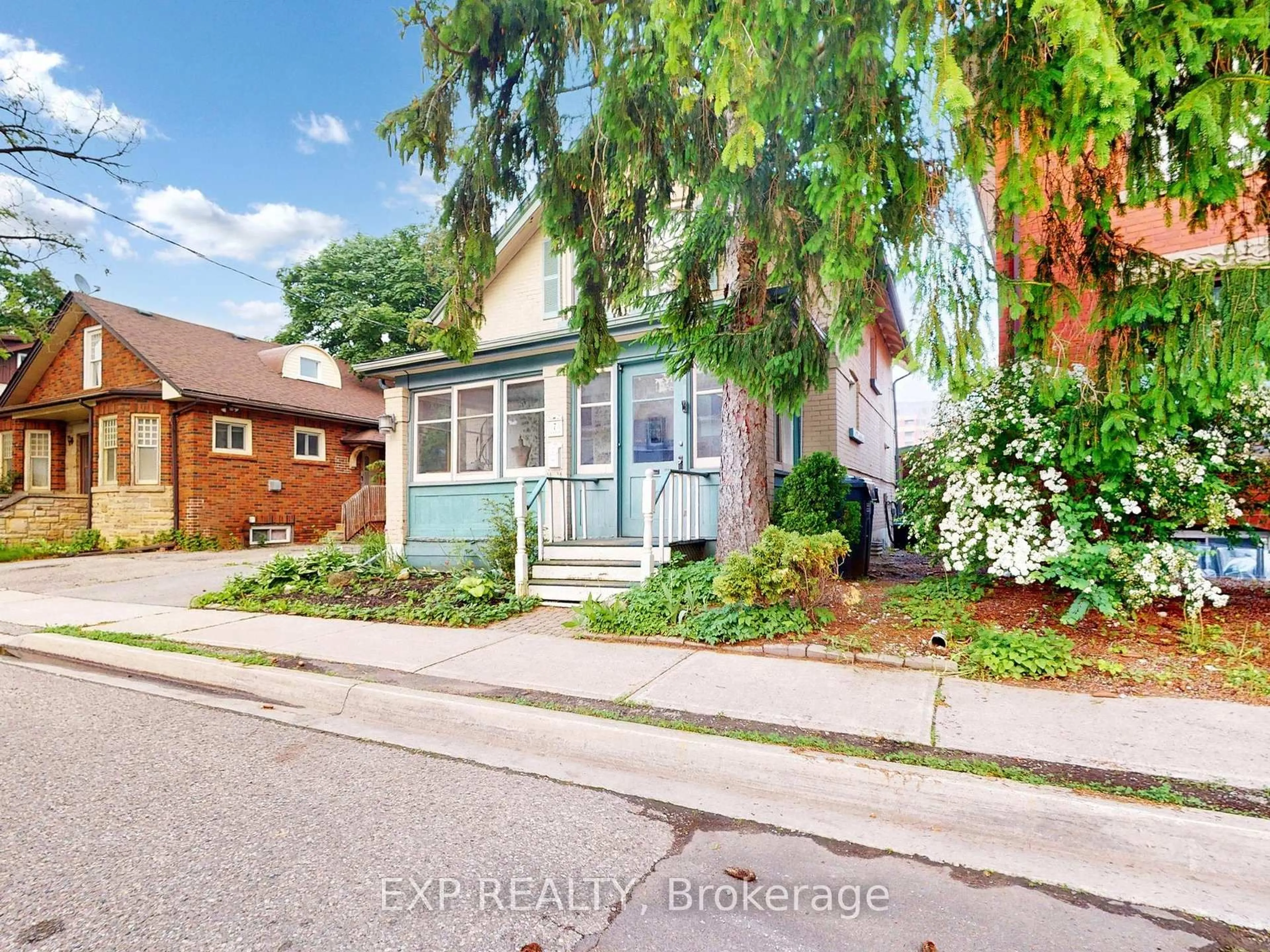 Home with brick exterior material, street for 7 David St, Brampton Ontario L6X 1J2