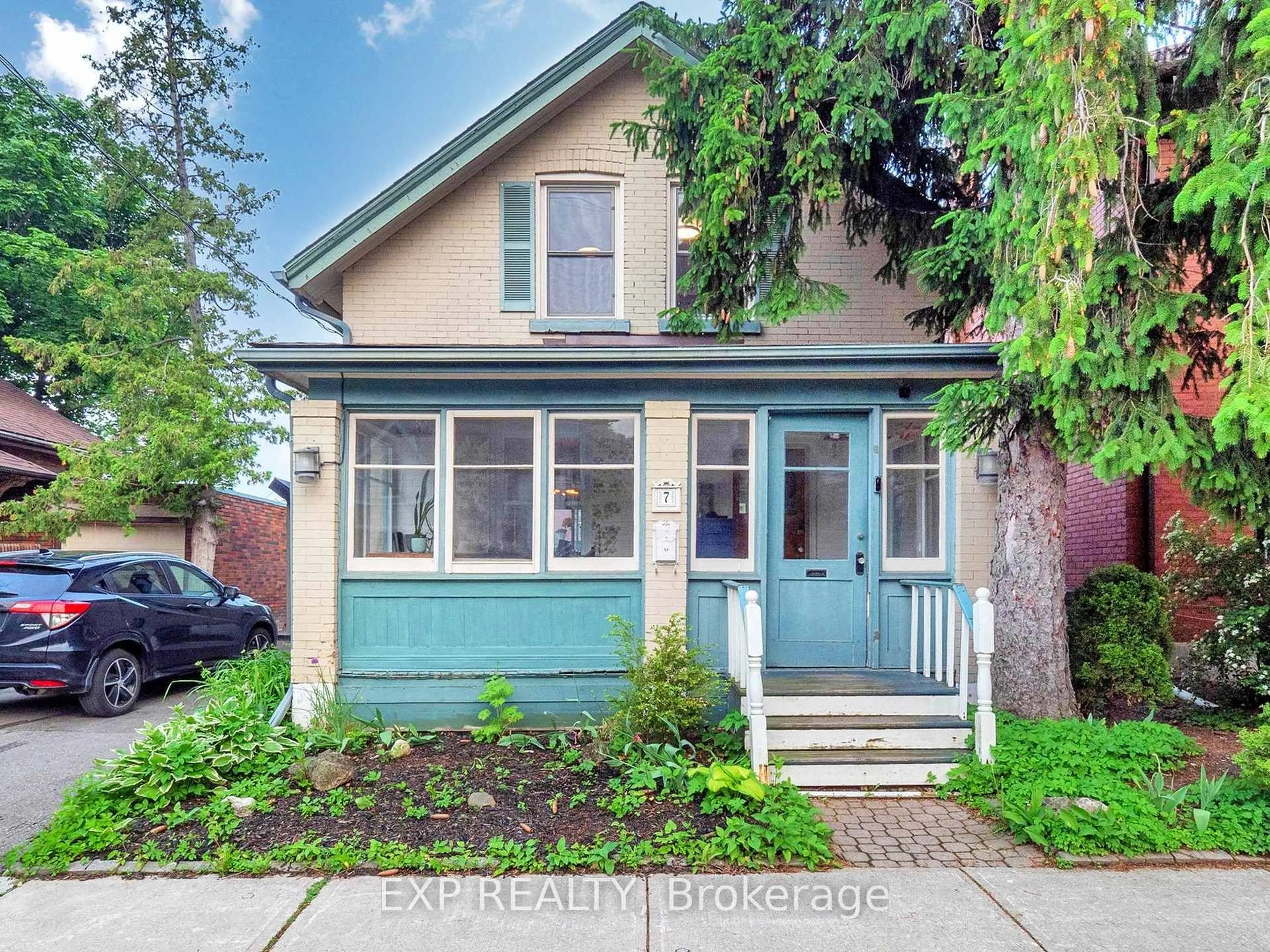 Home with brick exterior material, street for 7 David St, Brampton Ontario L6X 1J2