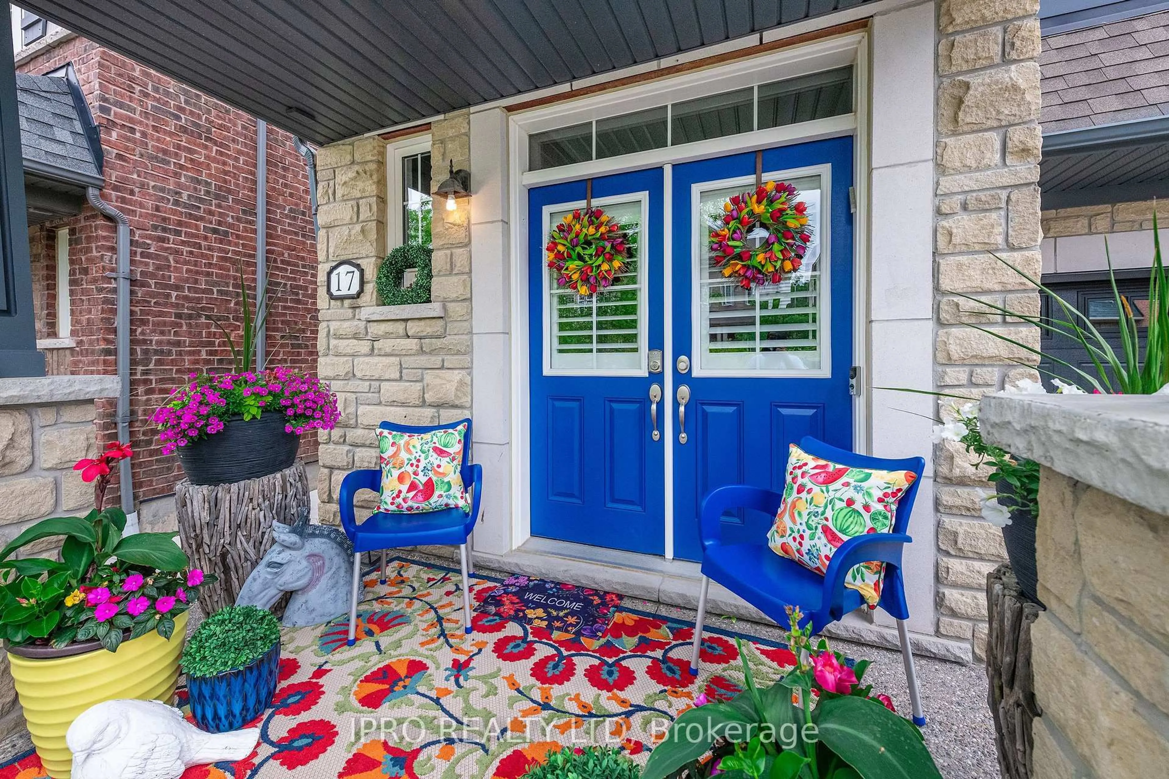Indoor entryway for 17 McEchearn Cres, Caledon Ontario L7C 3R4