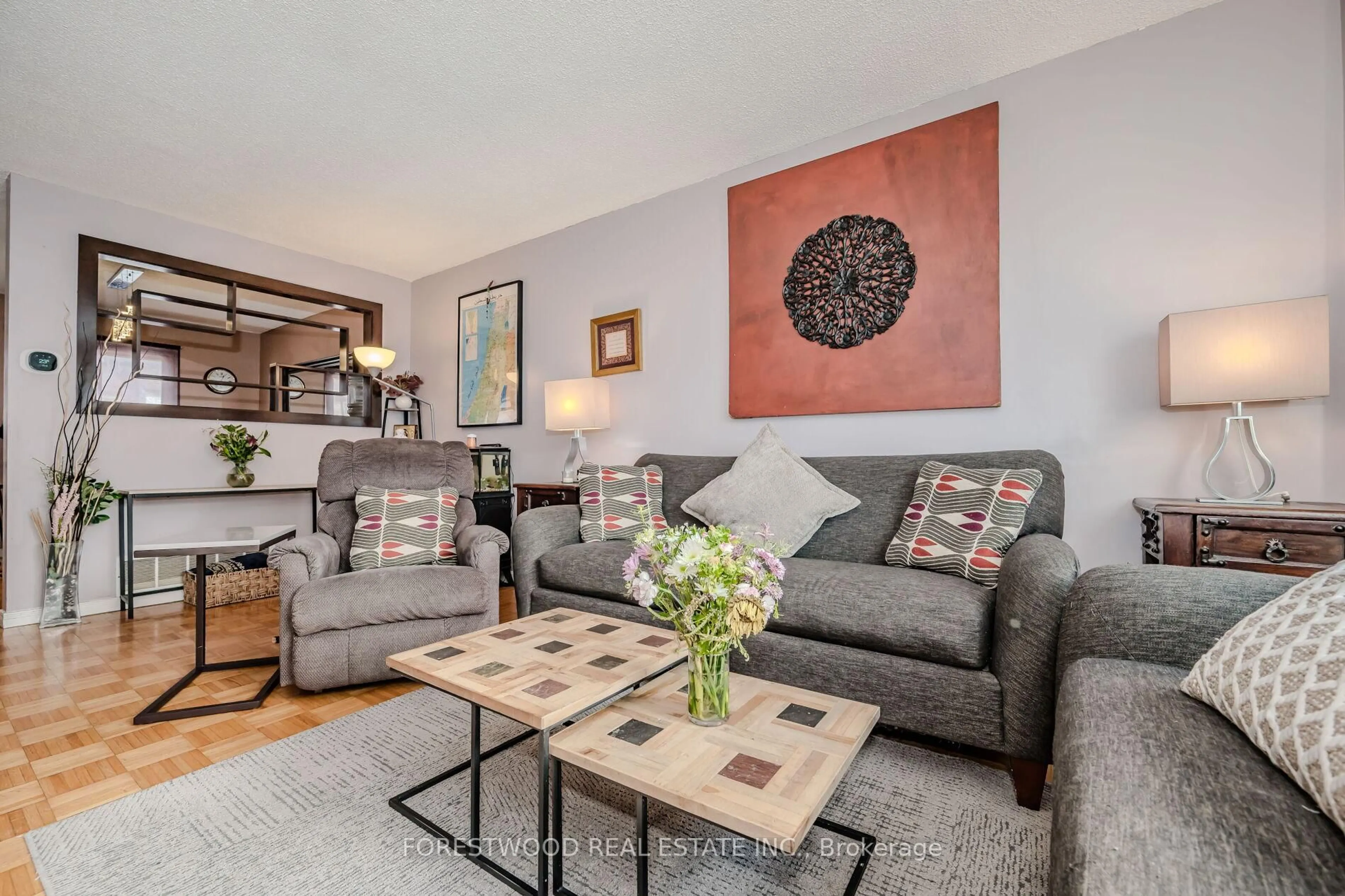 Living room with furniture, unknown for 1221 Dundix Rd #132, Mississauga Ontario L4Y 3Y9