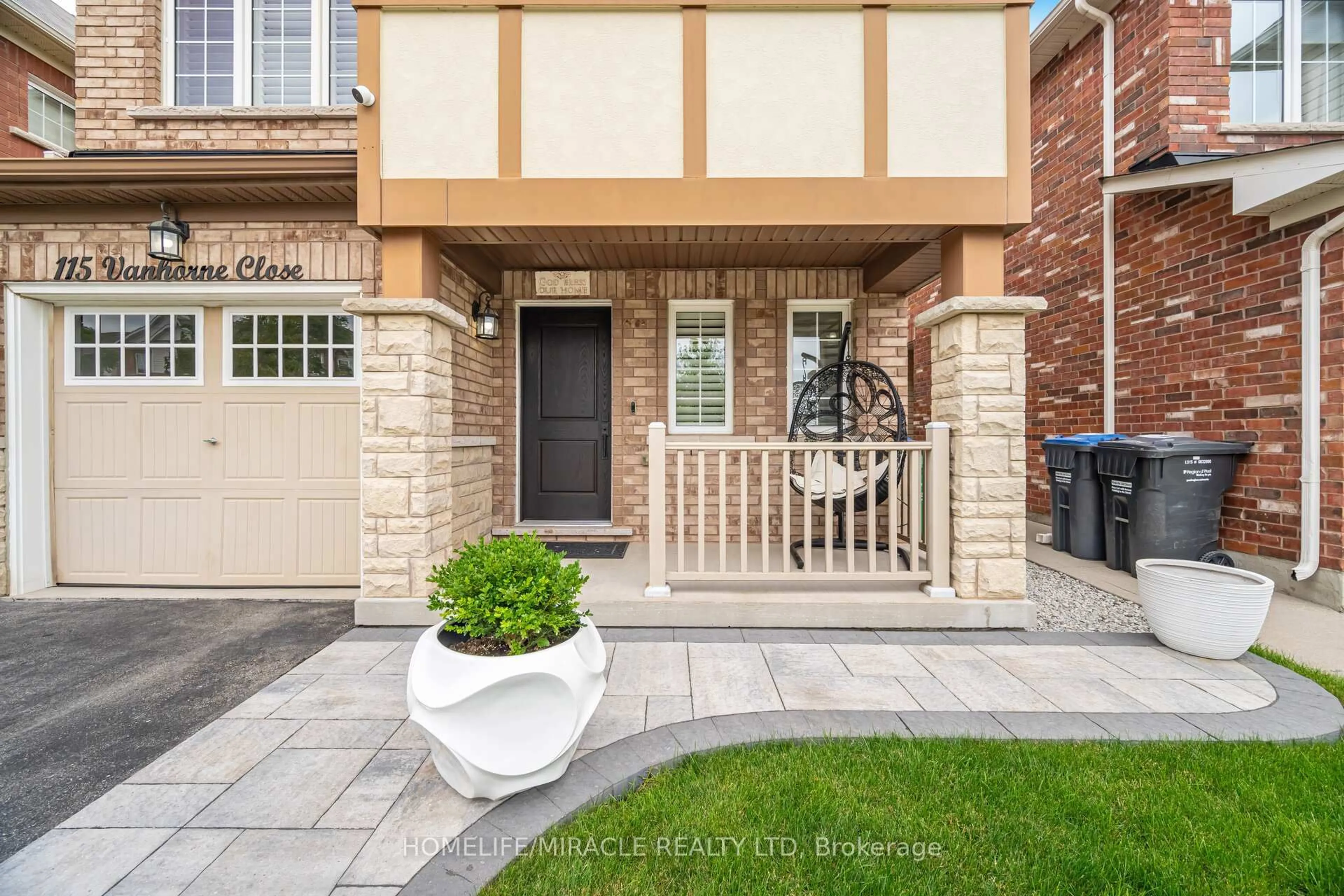 Unknown for 115 Vanhorne Clse, Brampton Ontario L7A 4E9