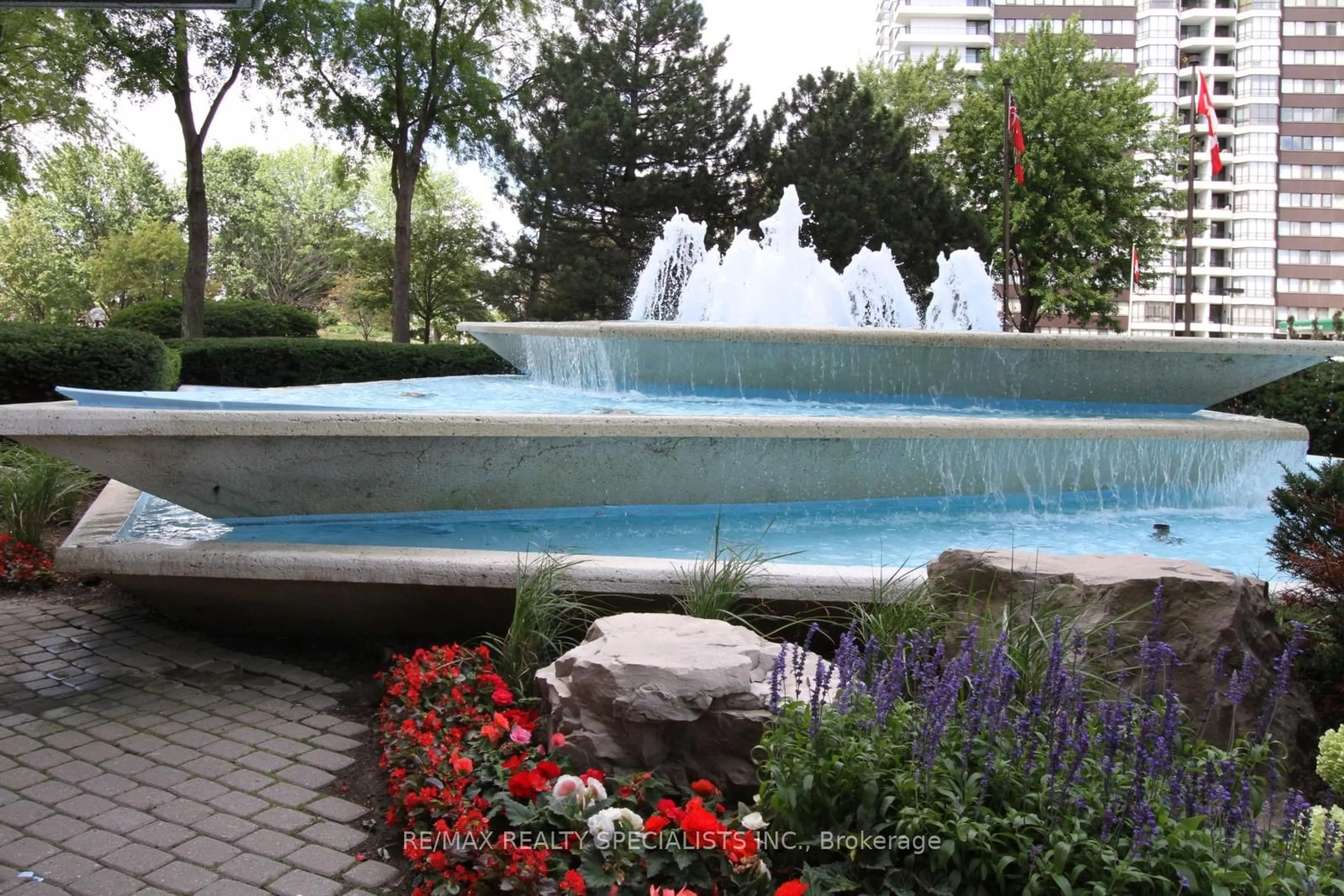Patio, unknown for 1300 Bloor St #1911, Mississauga Ontario L4Y 3Z2