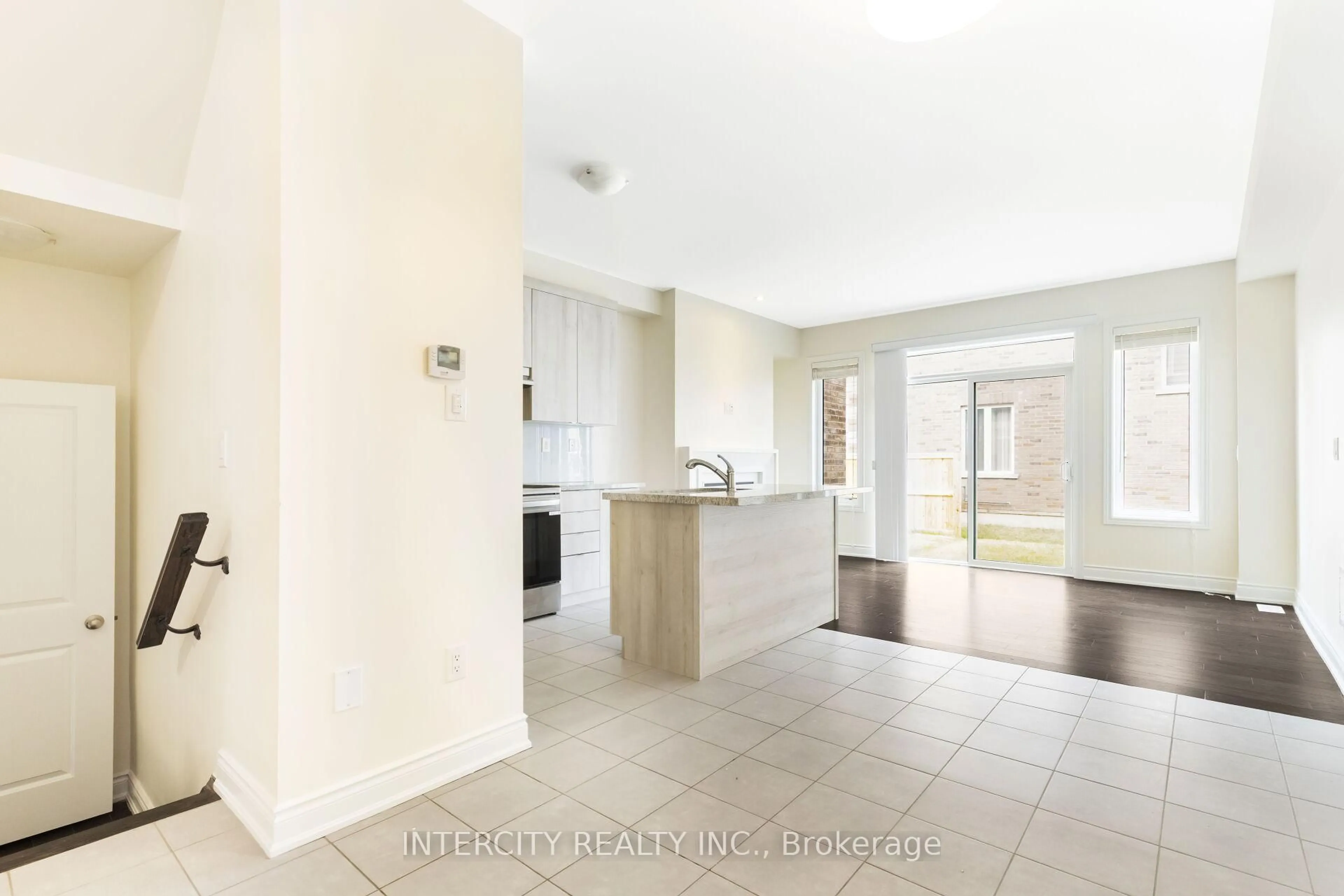 Unknown for 40 Donald Stewart Rd, Brampton Ontario L7A 5J8