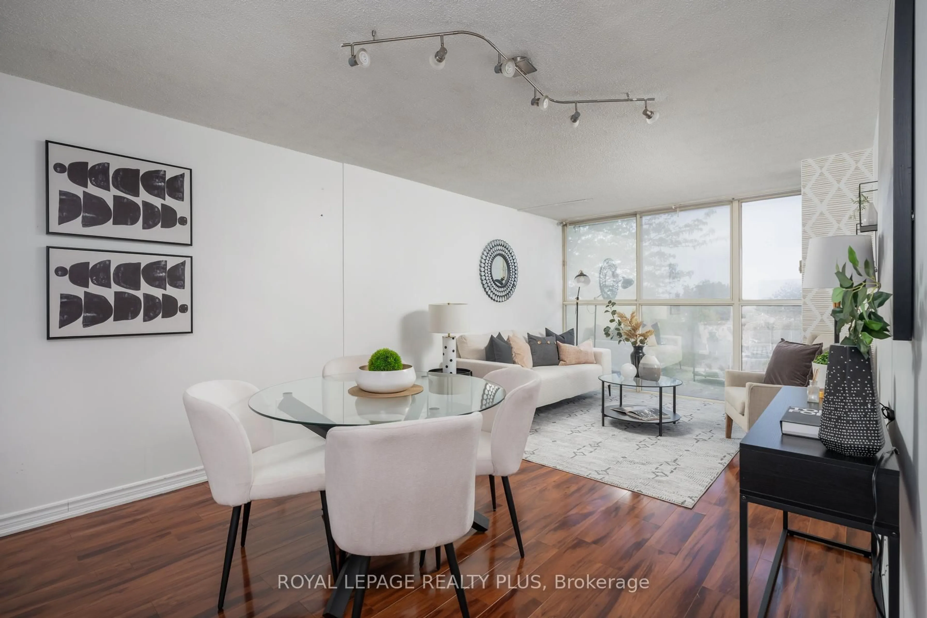 Dining room, wood/laminate floor for 4205 Shipp Dr #408, Mississauga Ontario L4Z 2Y9