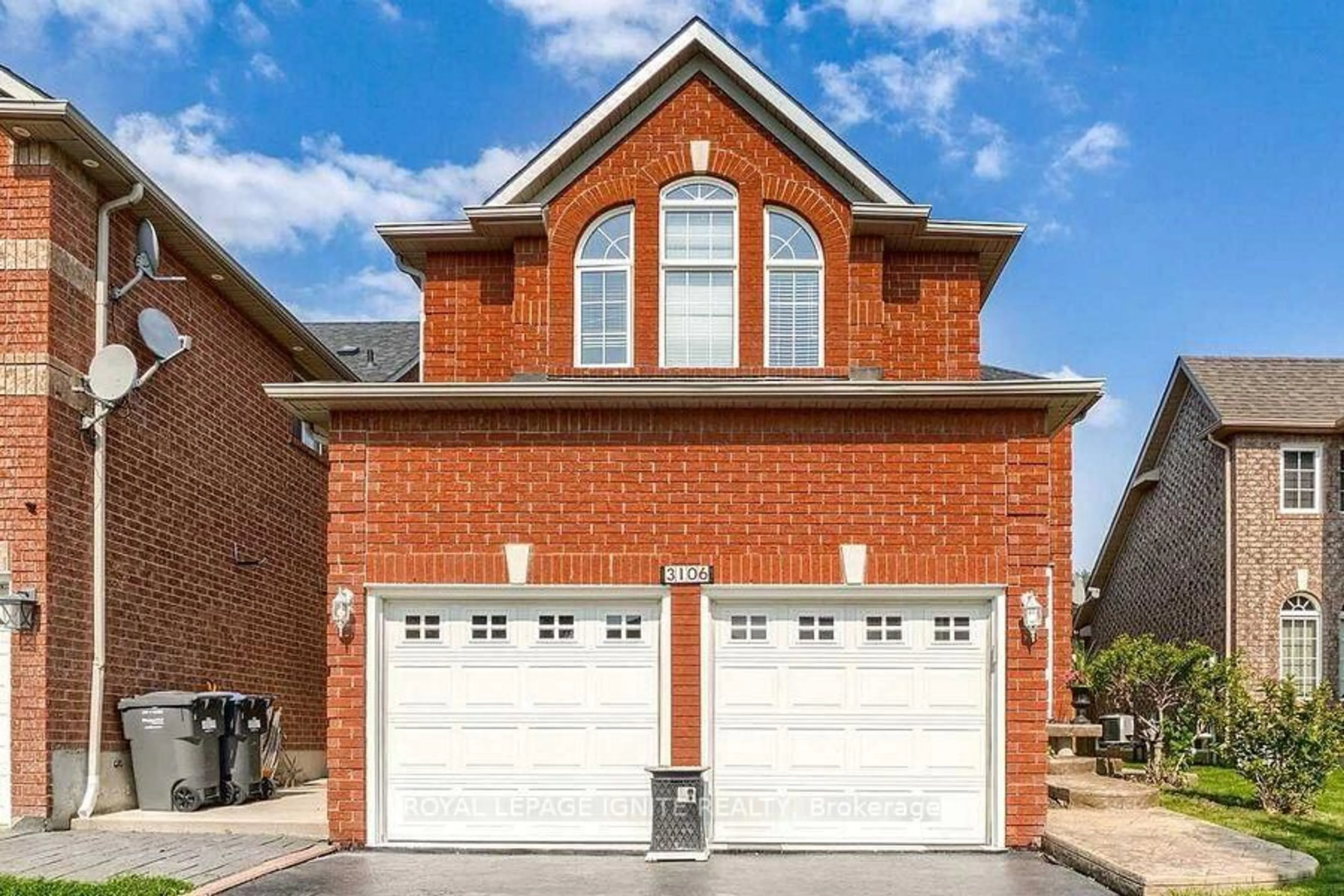 Home with brick exterior material, street for 3106 Baytree Crt, Mississauga Ontario L5N 7N9