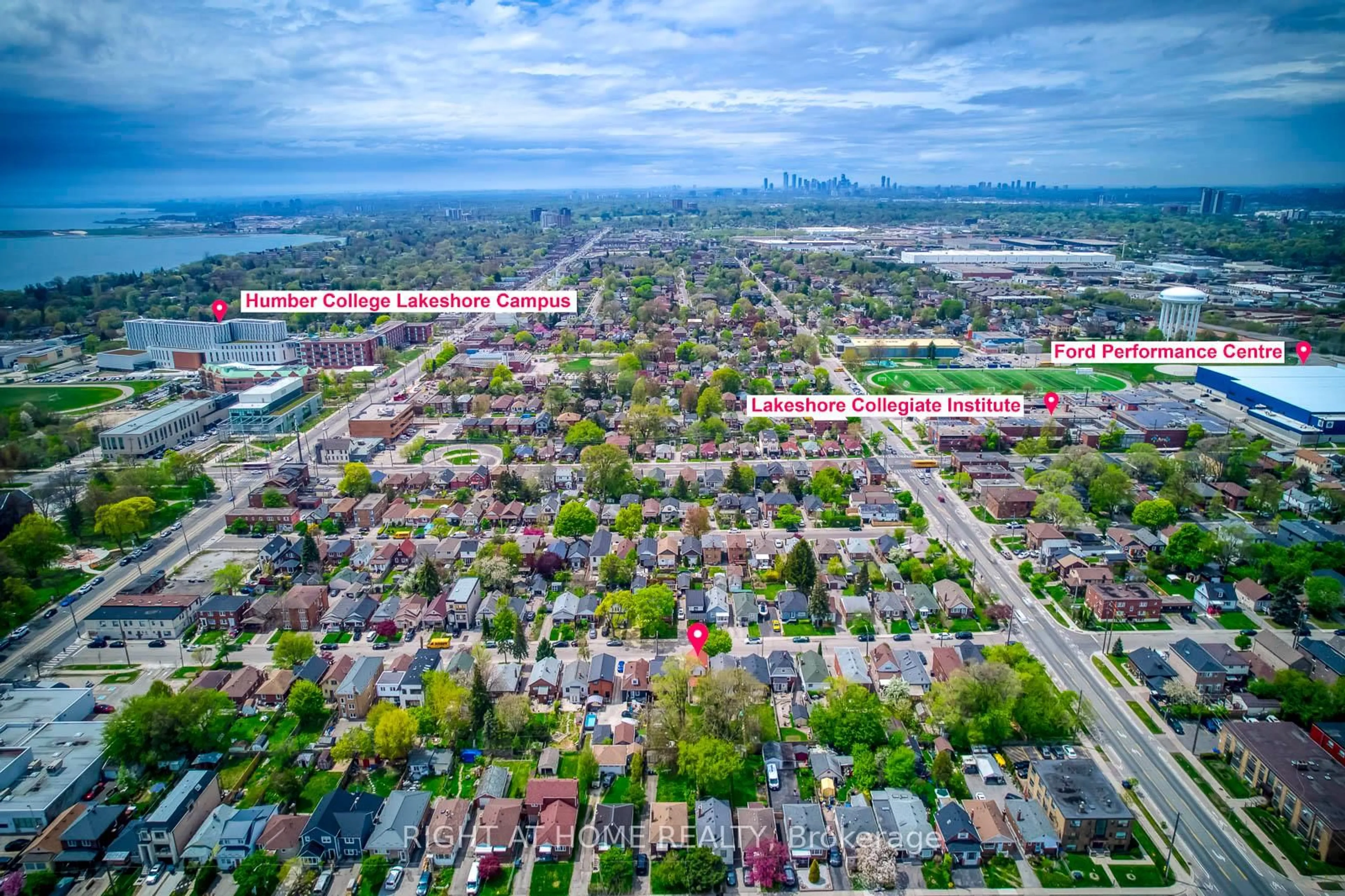 A pic from outside/outdoor area/front of a property/back of a property/a pic from drone, street for 39 Sixteenth St, Toronto Ontario M8V 3J7