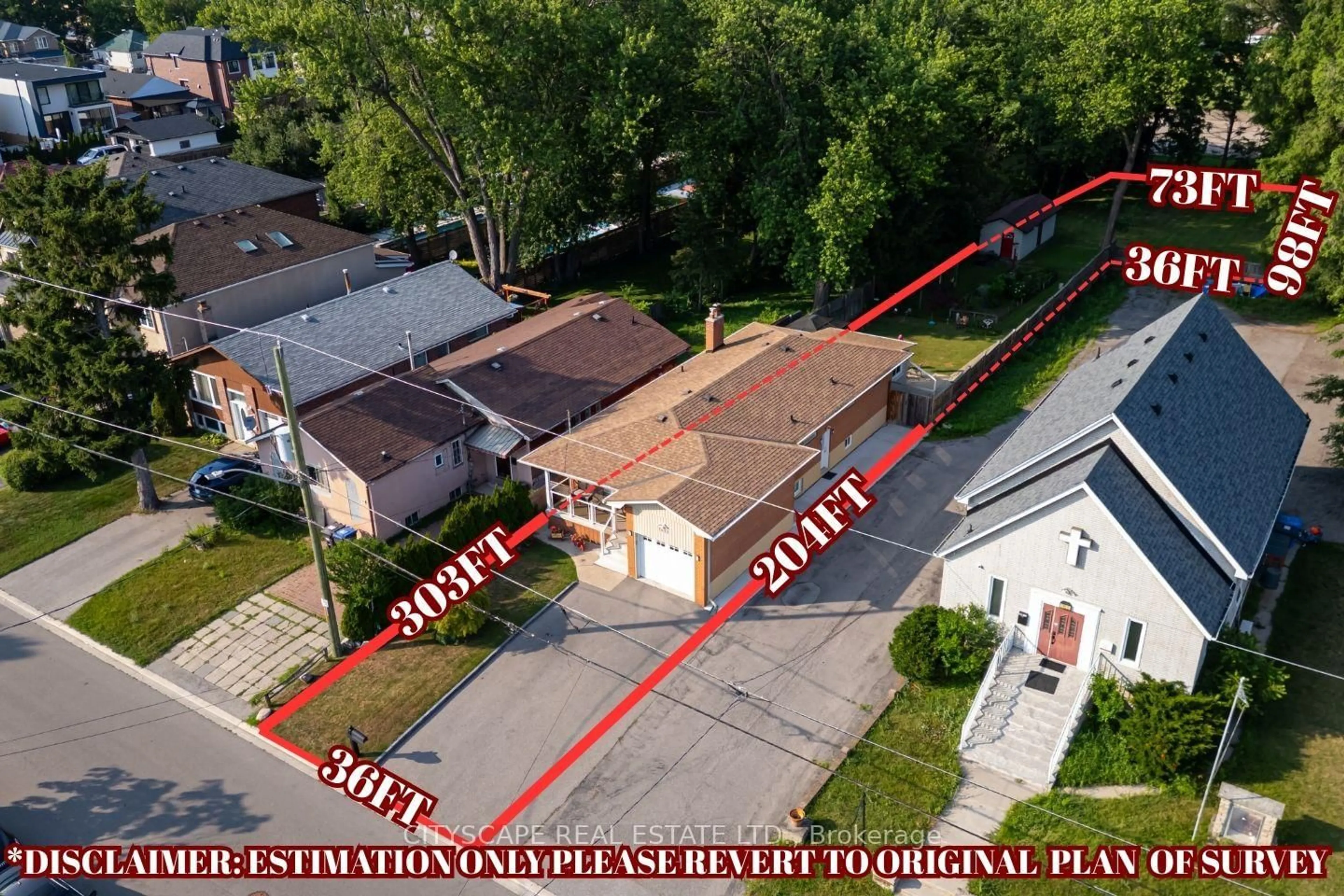 A pic from outside/outdoor area/front of a property/back of a property/a pic from drone, street for 1411 Alexandra Ave, Mississauga Ontario L5E 2A9