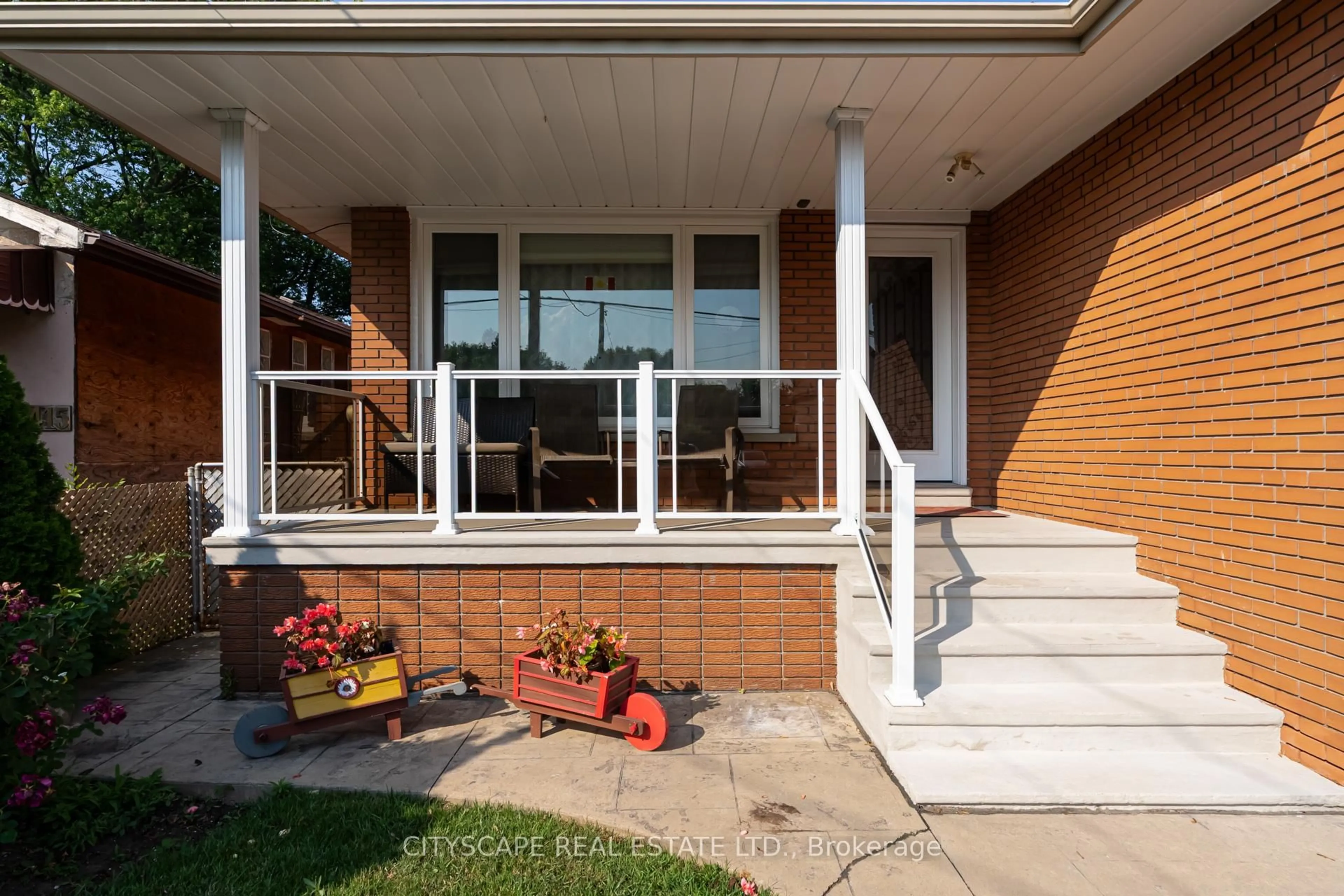 Home with brick exterior material, street for 1411 Alexandra Ave, Mississauga Ontario L5E 2A9