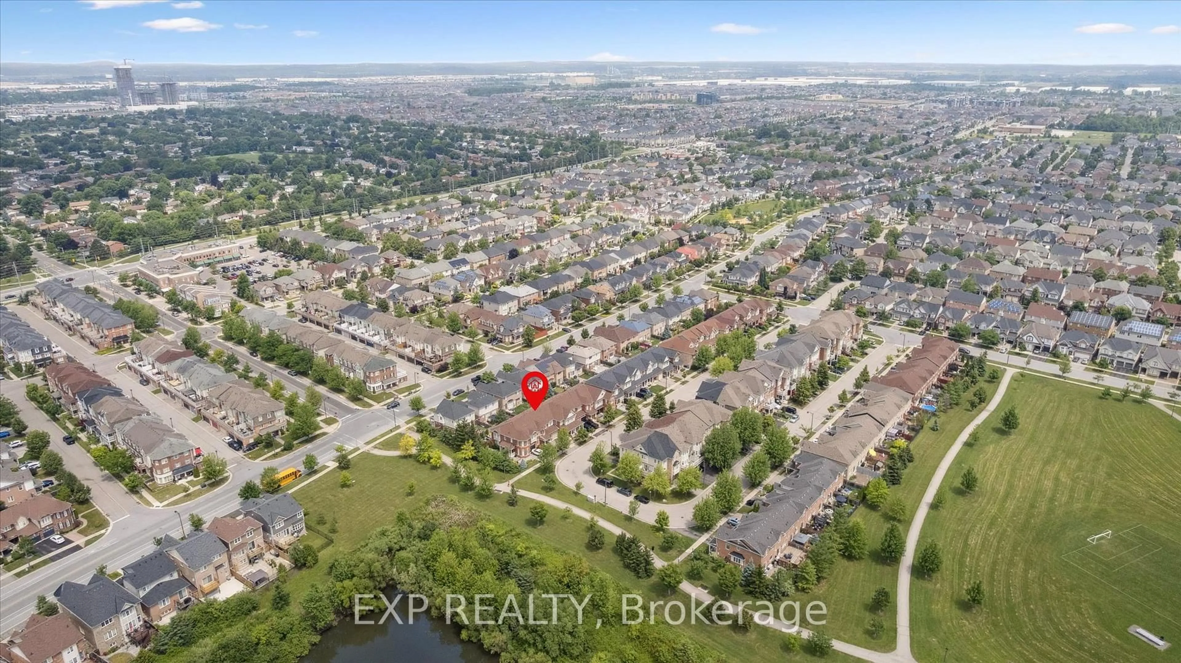 A pic from outside/outdoor area/front of a property/back of a property/a pic from drone, street for 747 Shortreed Cres, Milton Ontario L9T 0E8