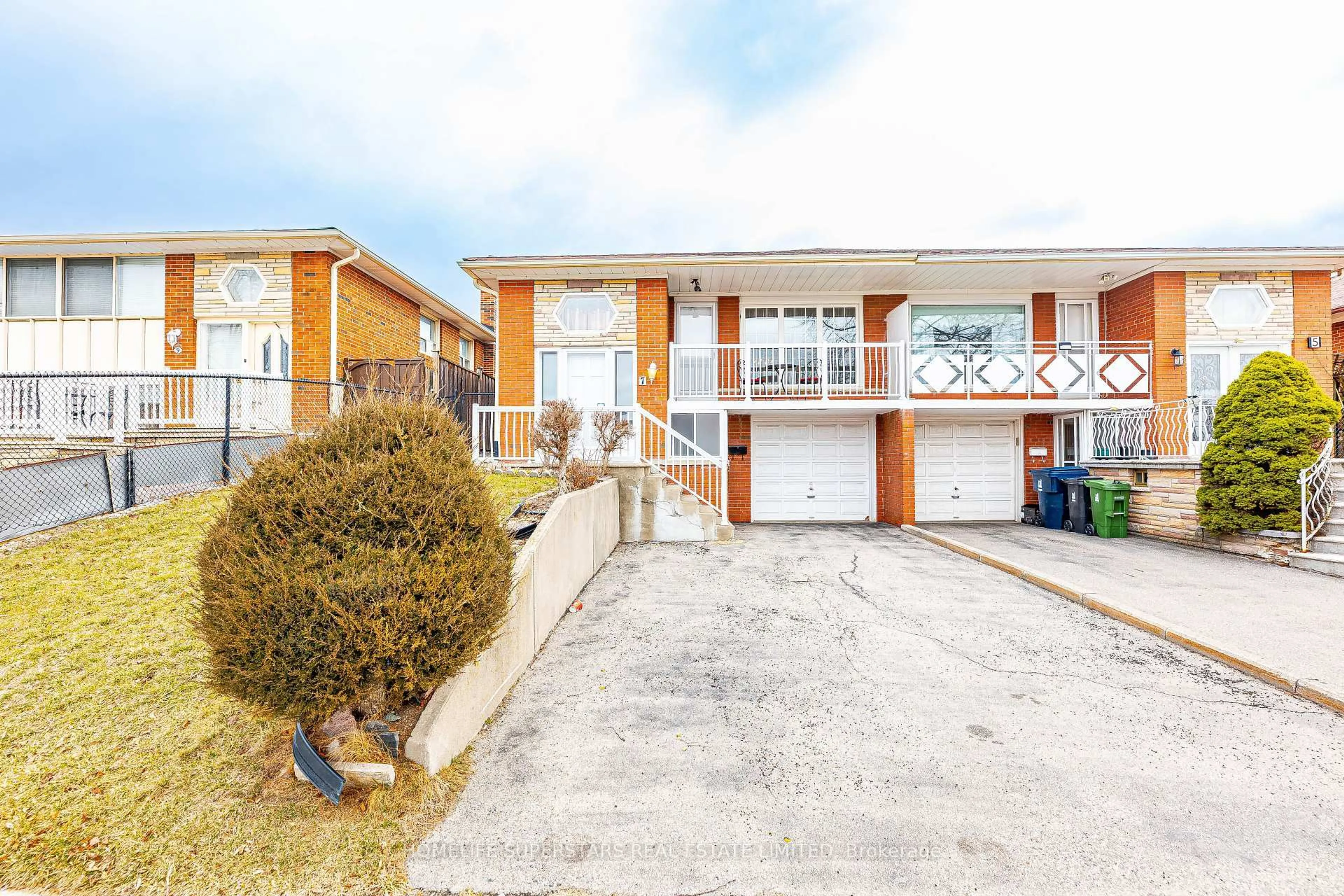 Unknown for 7 Benrubin Dr, Toronto Ontario M9L 2H3