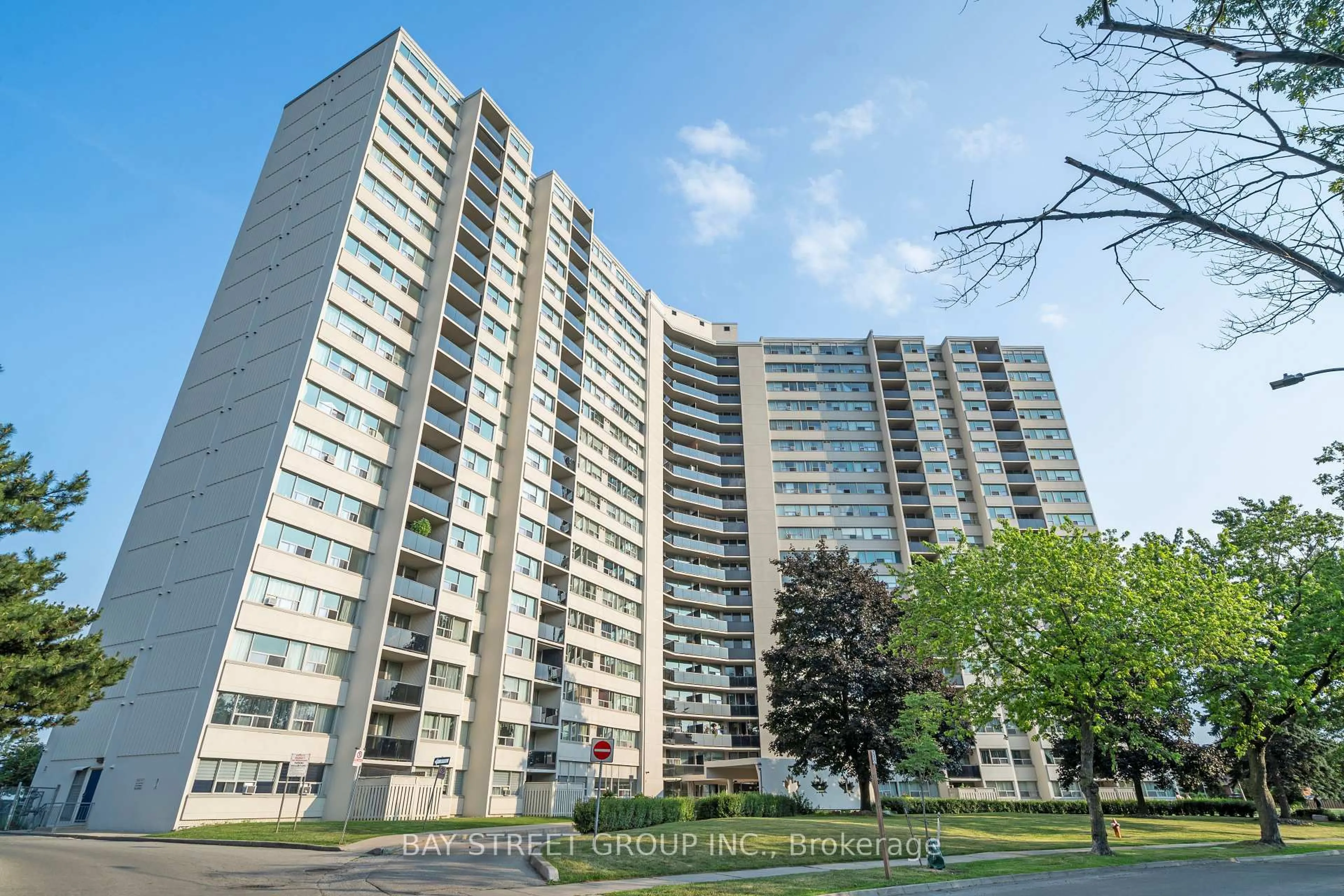 Unknown for 530 Lolita Gdns ##1201, Mississauga Ontario L5A 3T2
