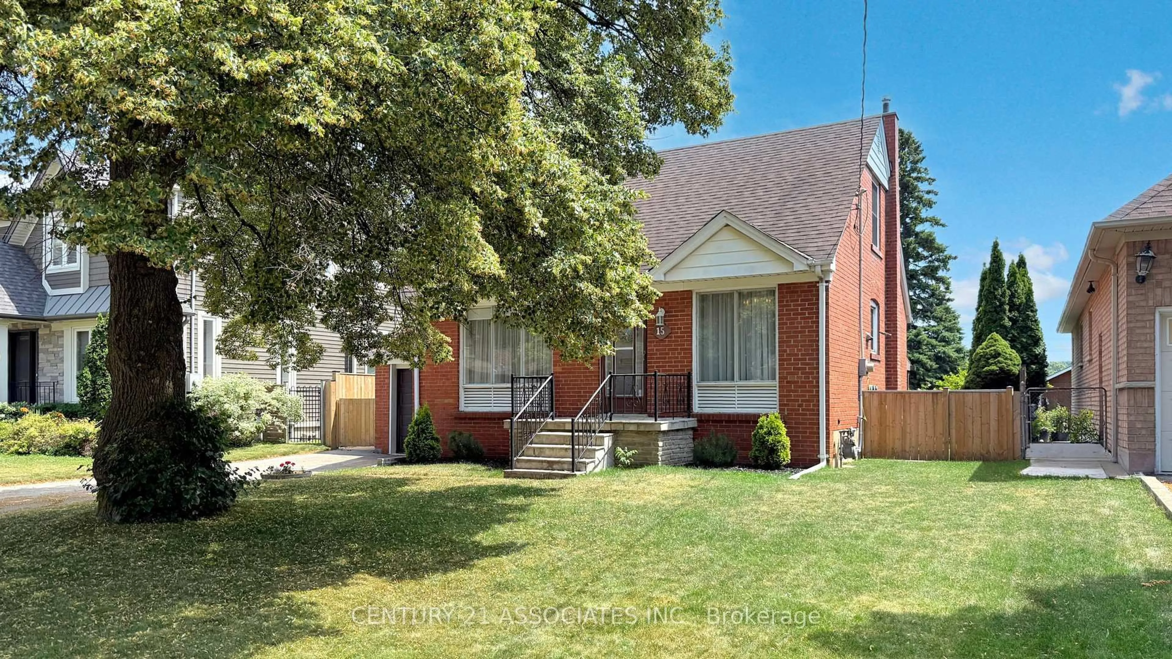 Home with brick exterior material, street for 15 Elford Blvd, Toronto Ontario M8Z 2L3