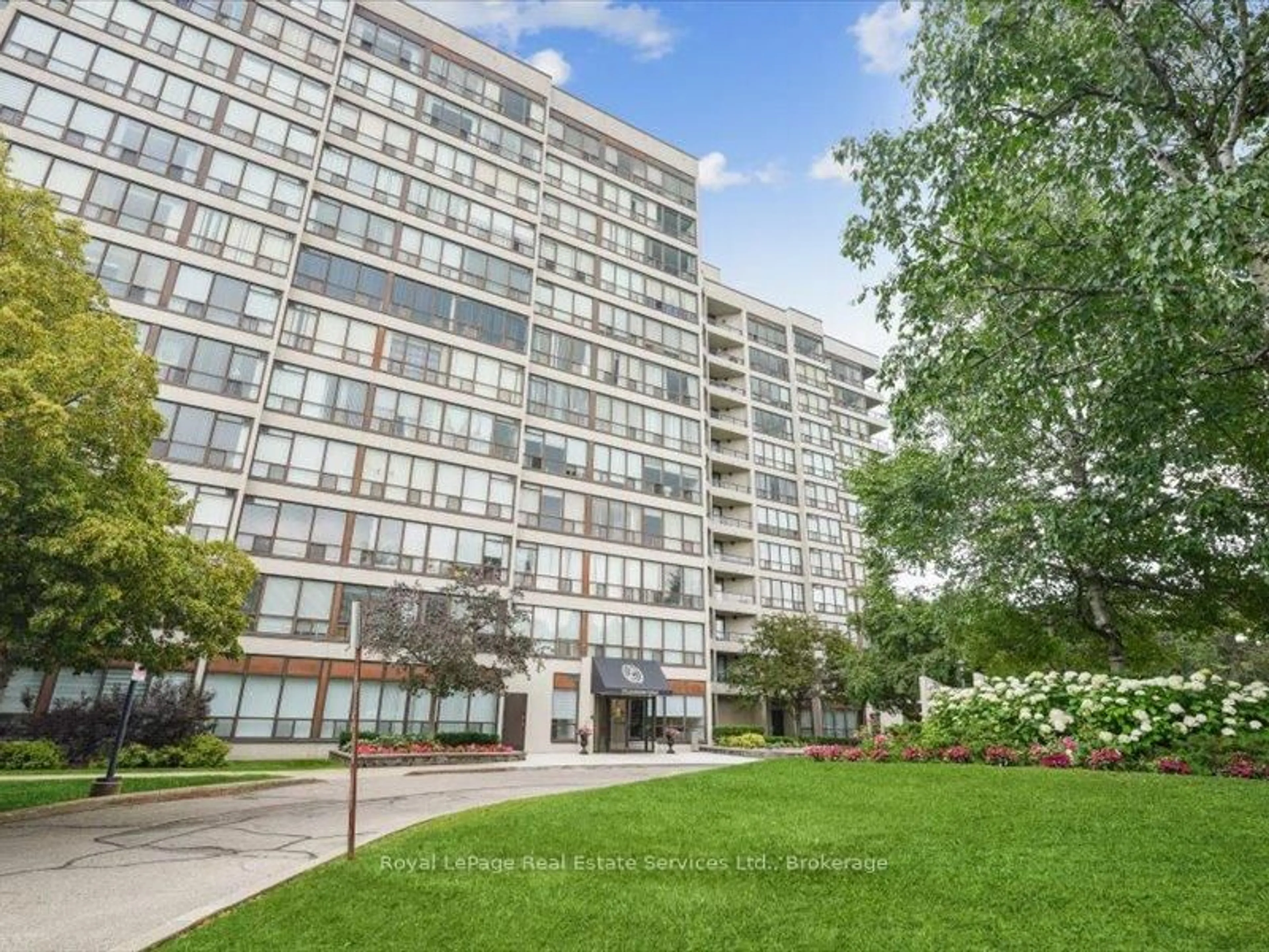 Unknown for 10 Laurelcrest St #910, Brampton Ontario L6S 5Y3